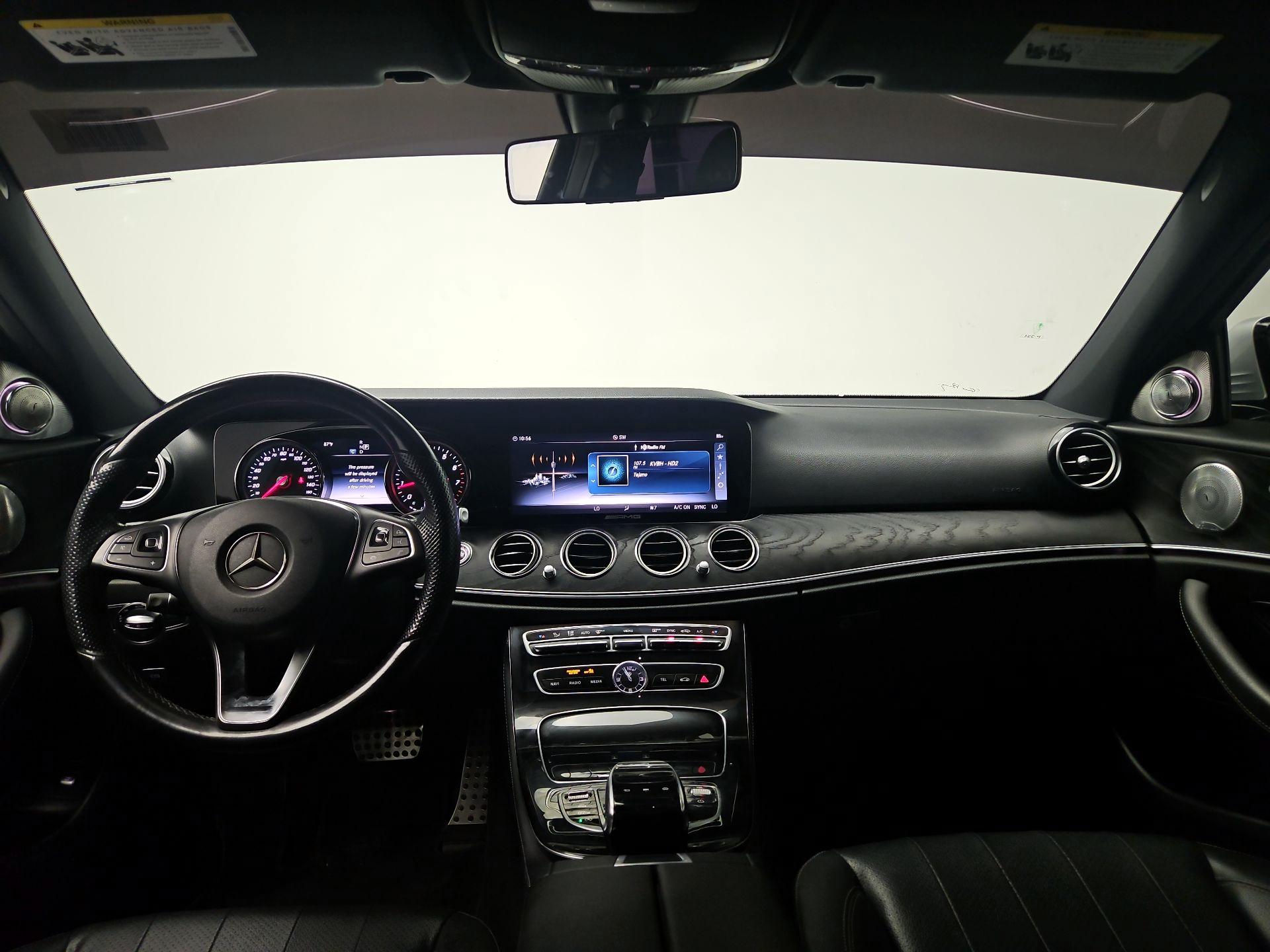 Thumbnail: 2017 Mercedes-Benz E-Class - 8
