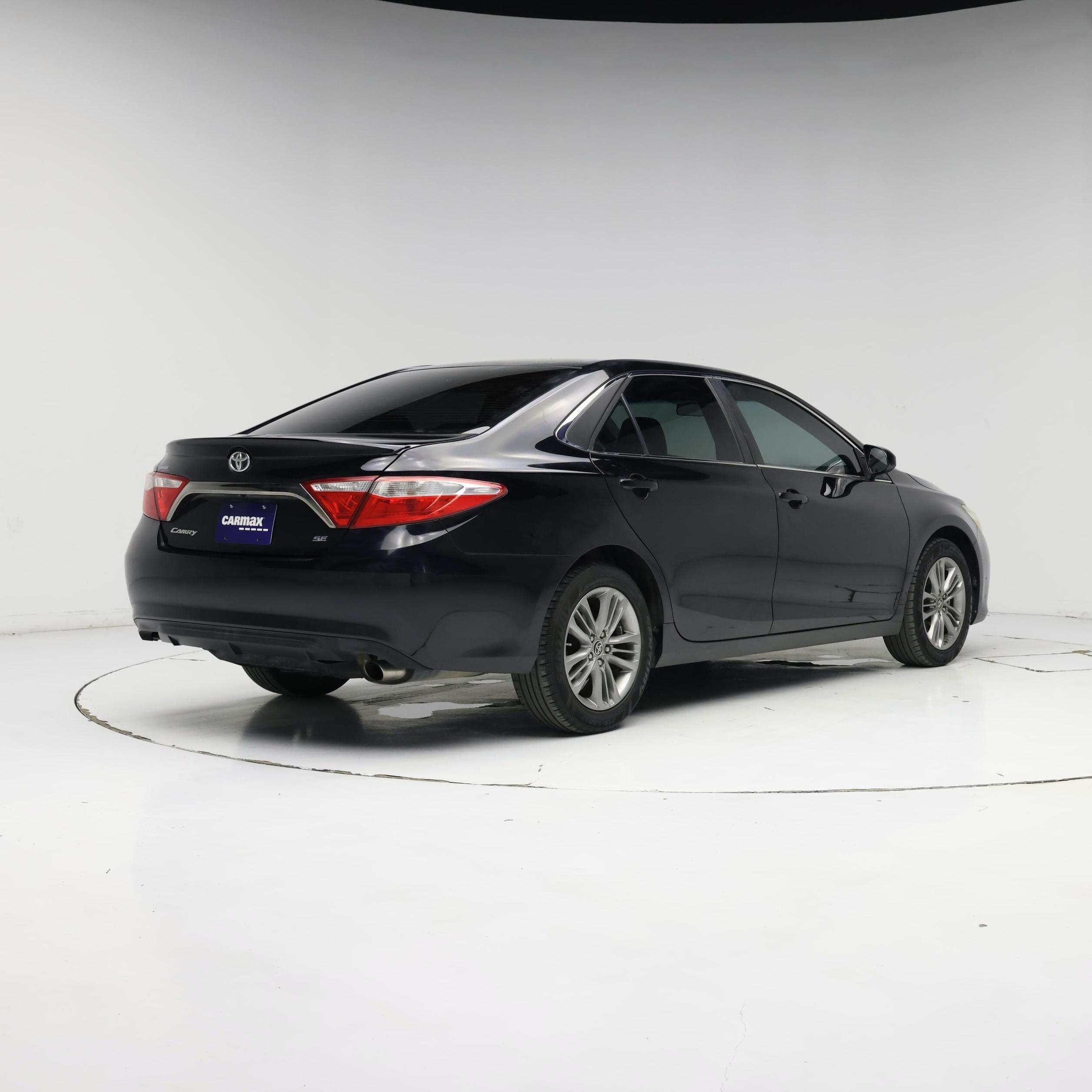 Thumbnail: 2015 Toyota Camry - 8
