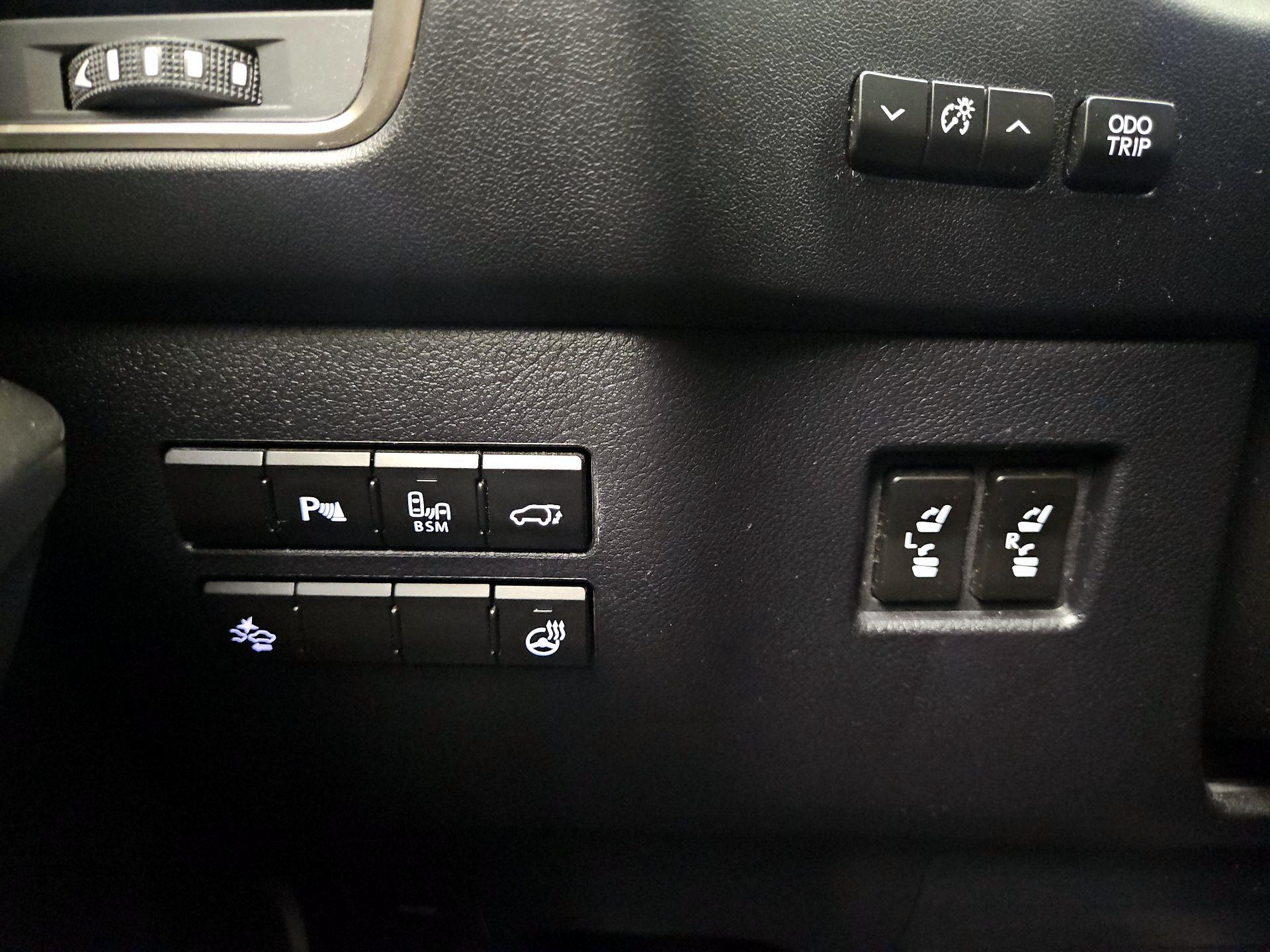 Thumbnail: 2016 Lexus NX - 13