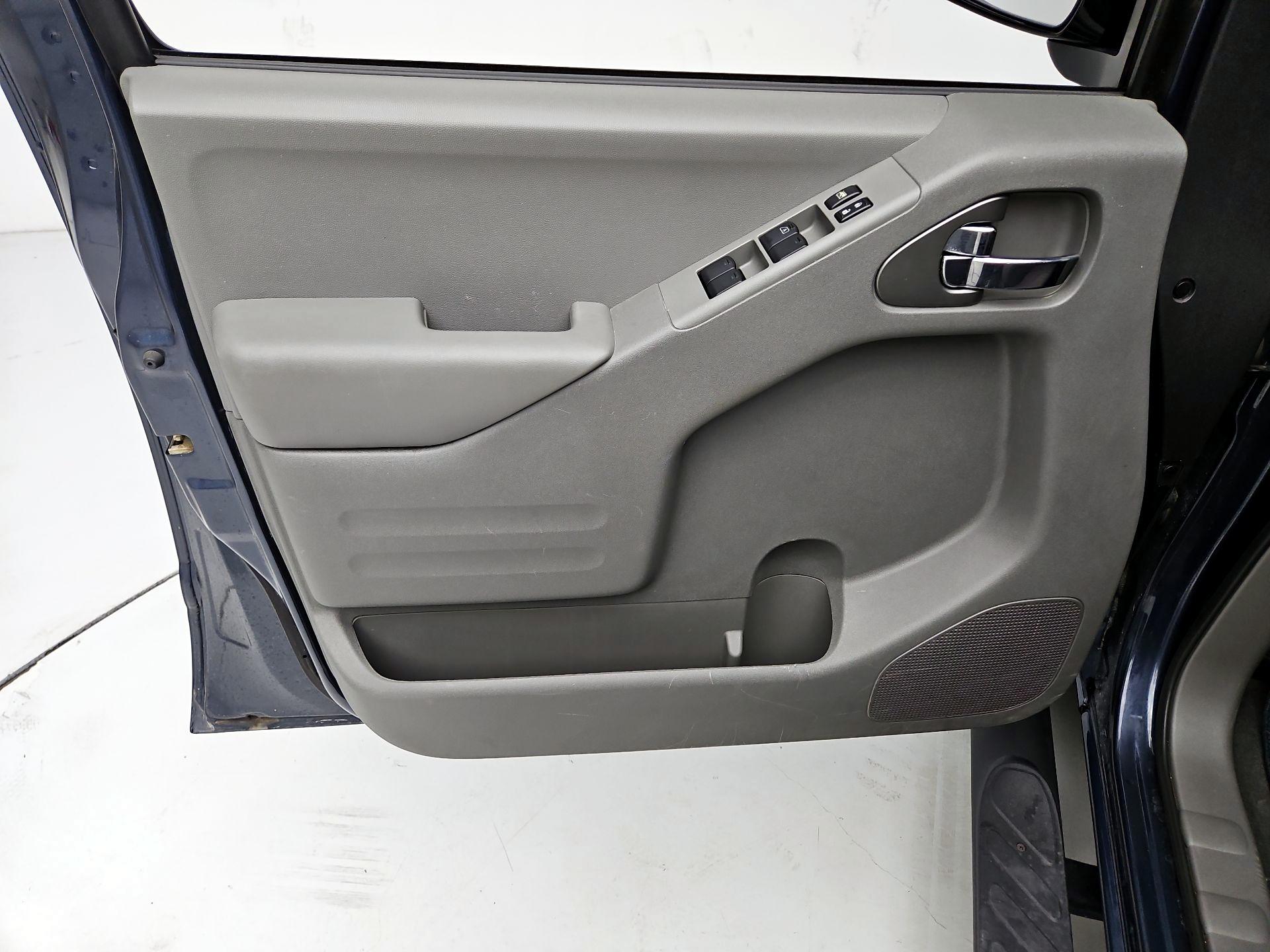 Thumbnail: 2020 Nissan Frontier - 10