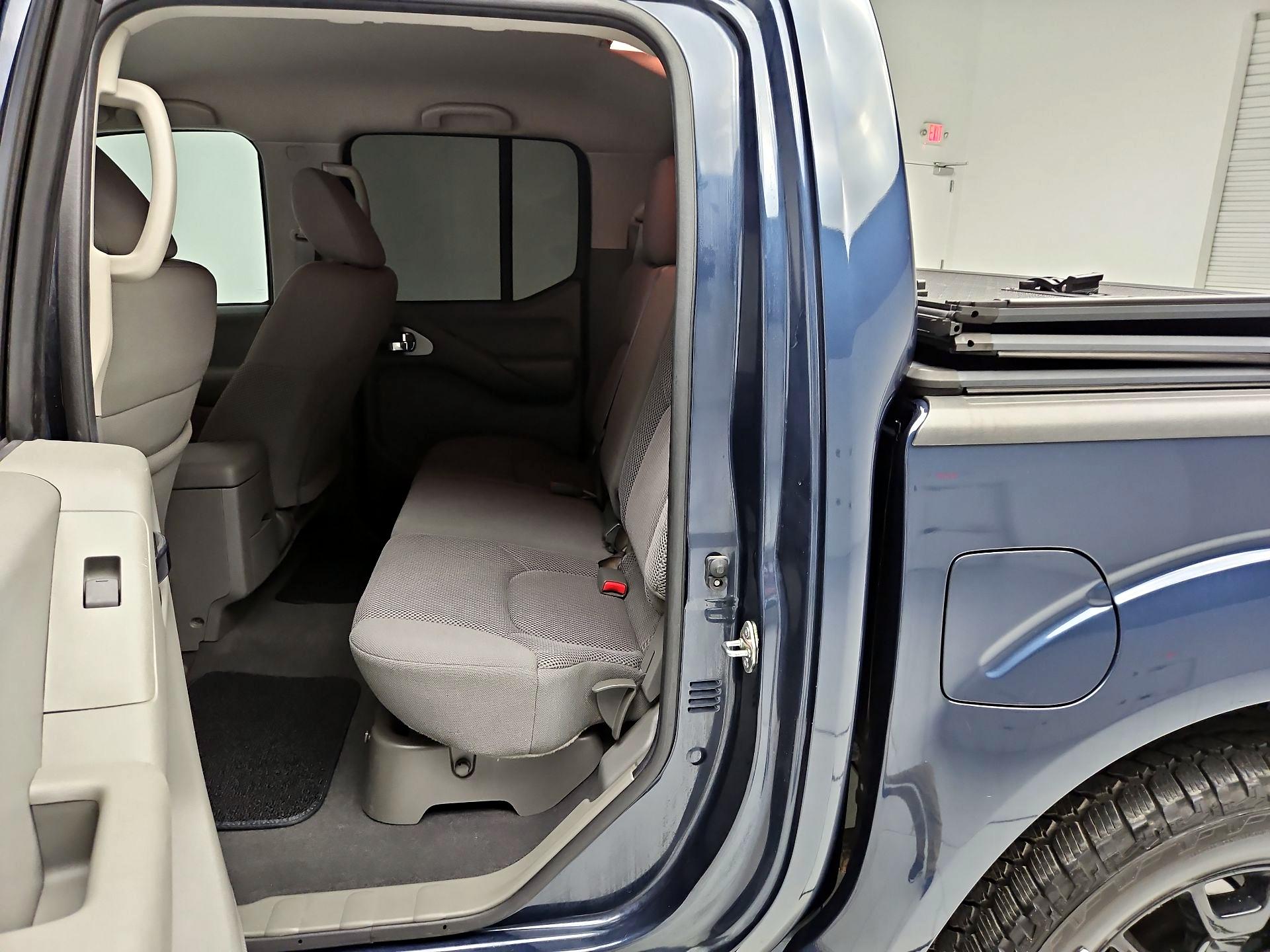 Thumbnail: 2020 Nissan Frontier - 17