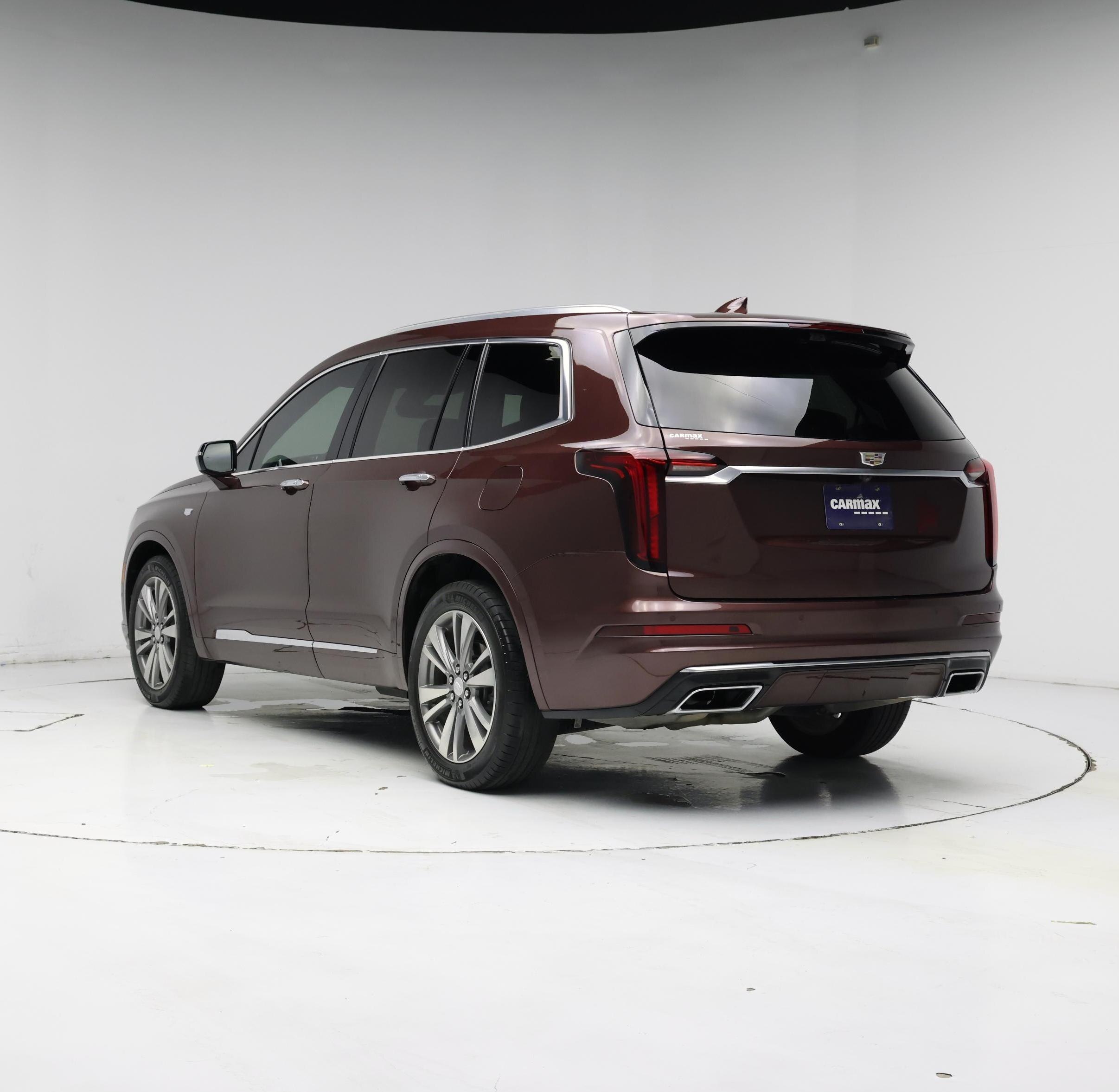 Thumbnail: 2022 Cadillac XT6 - 2
