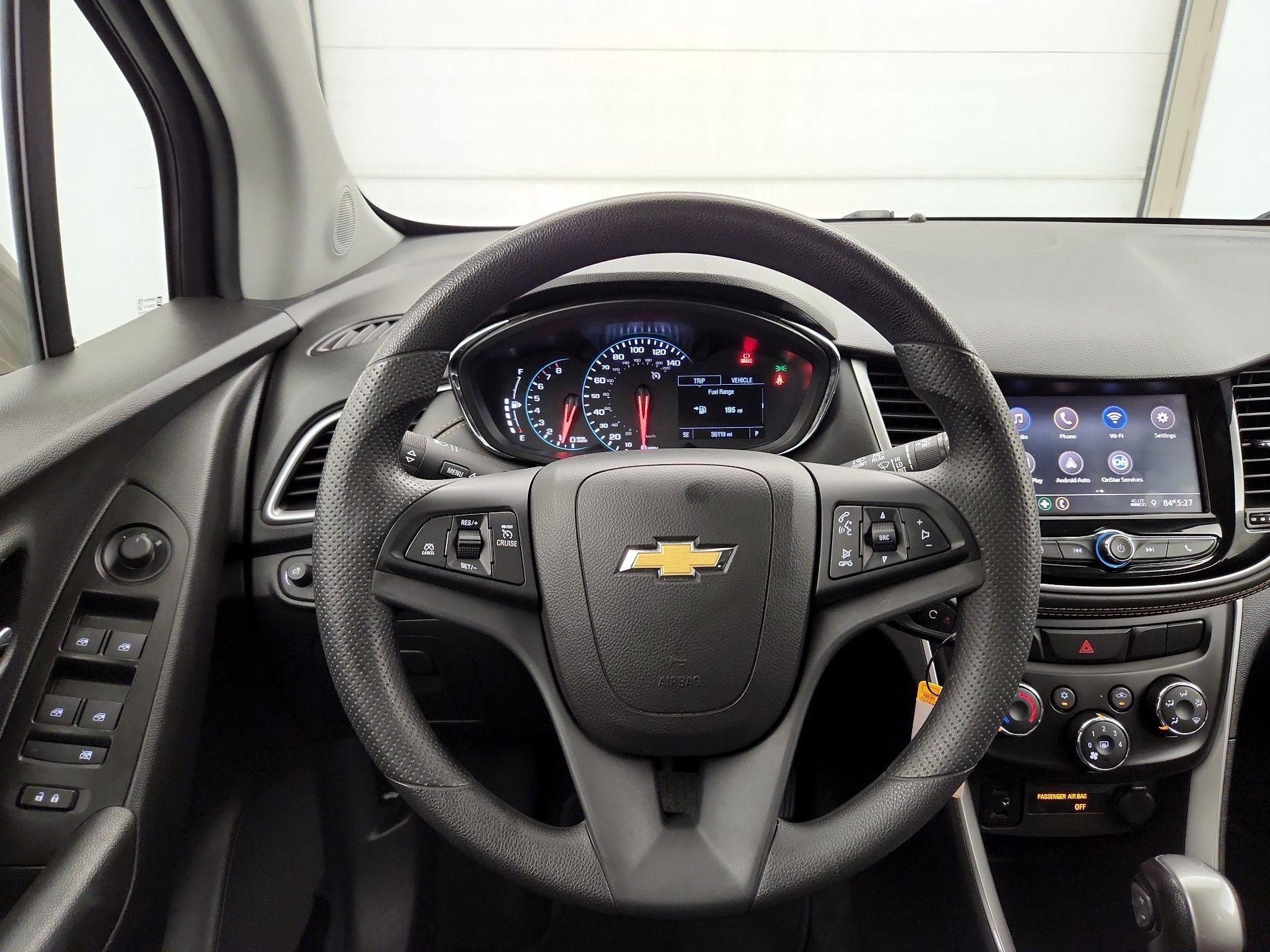 Thumbnail: 2021 Chevrolet Trax - 10