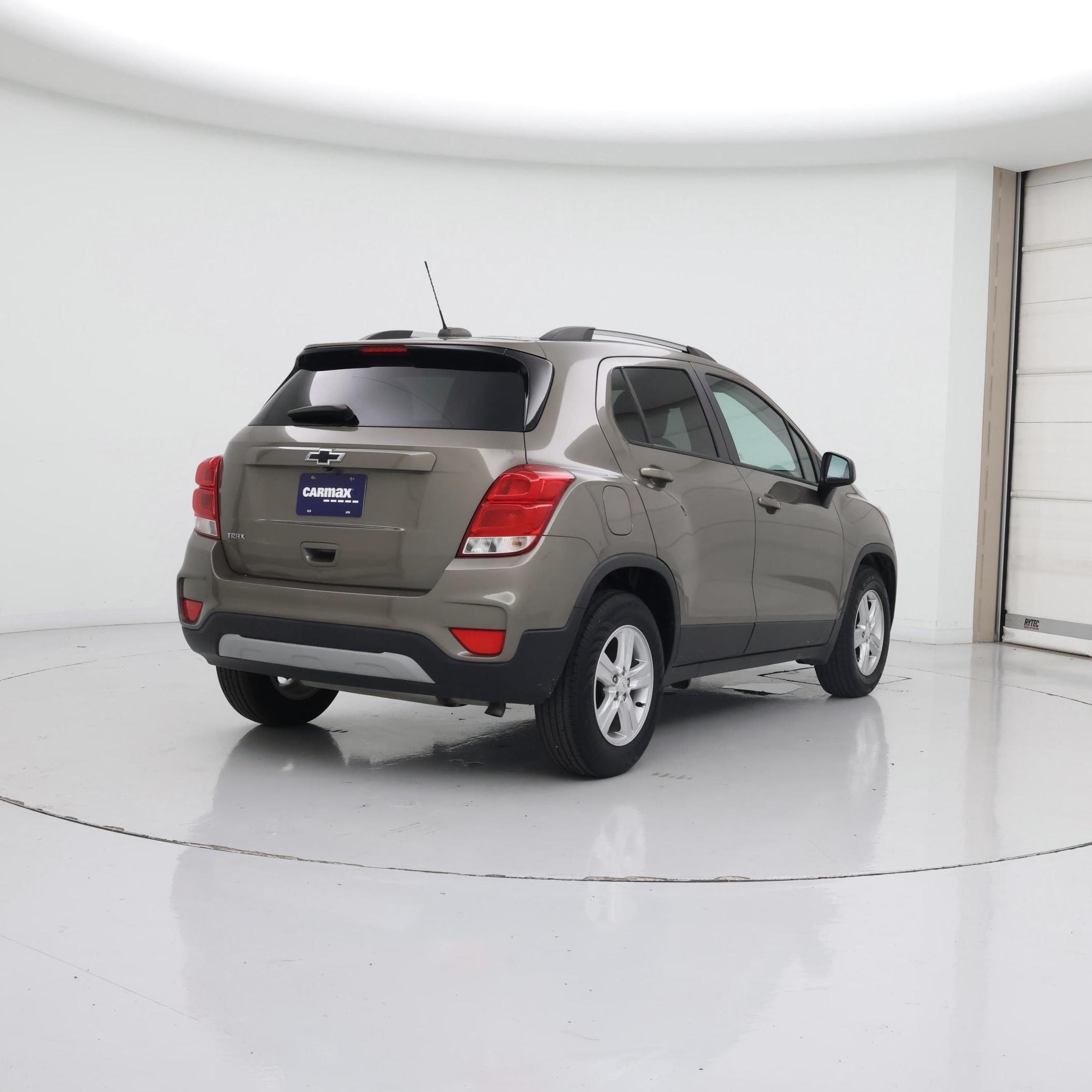 Thumbnail: 2021 Chevrolet Trax - 8