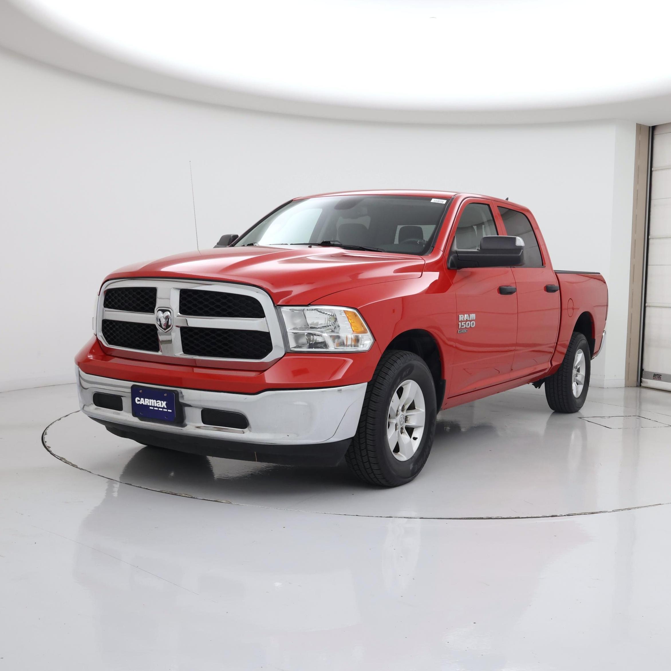 Thumbnail: 2023 RAM 1500 Classic - 4