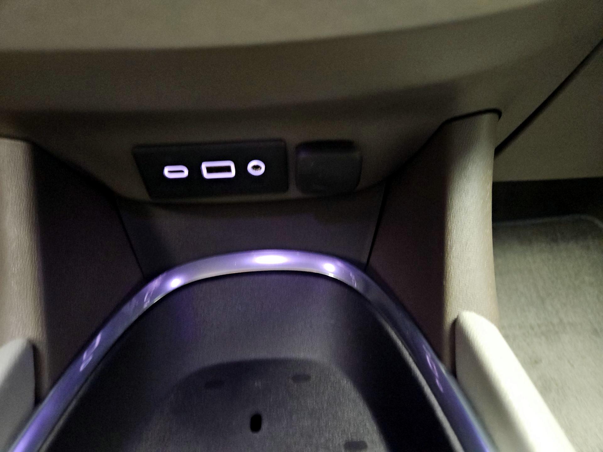 Thumbnail: 2022 Chevrolet Malibu - 16