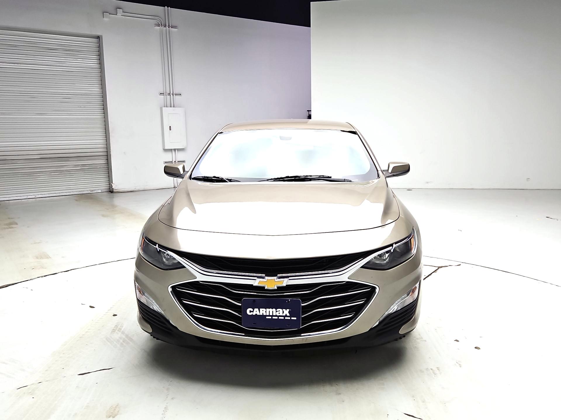 Thumbnail: 2022 Chevrolet Malibu - 2