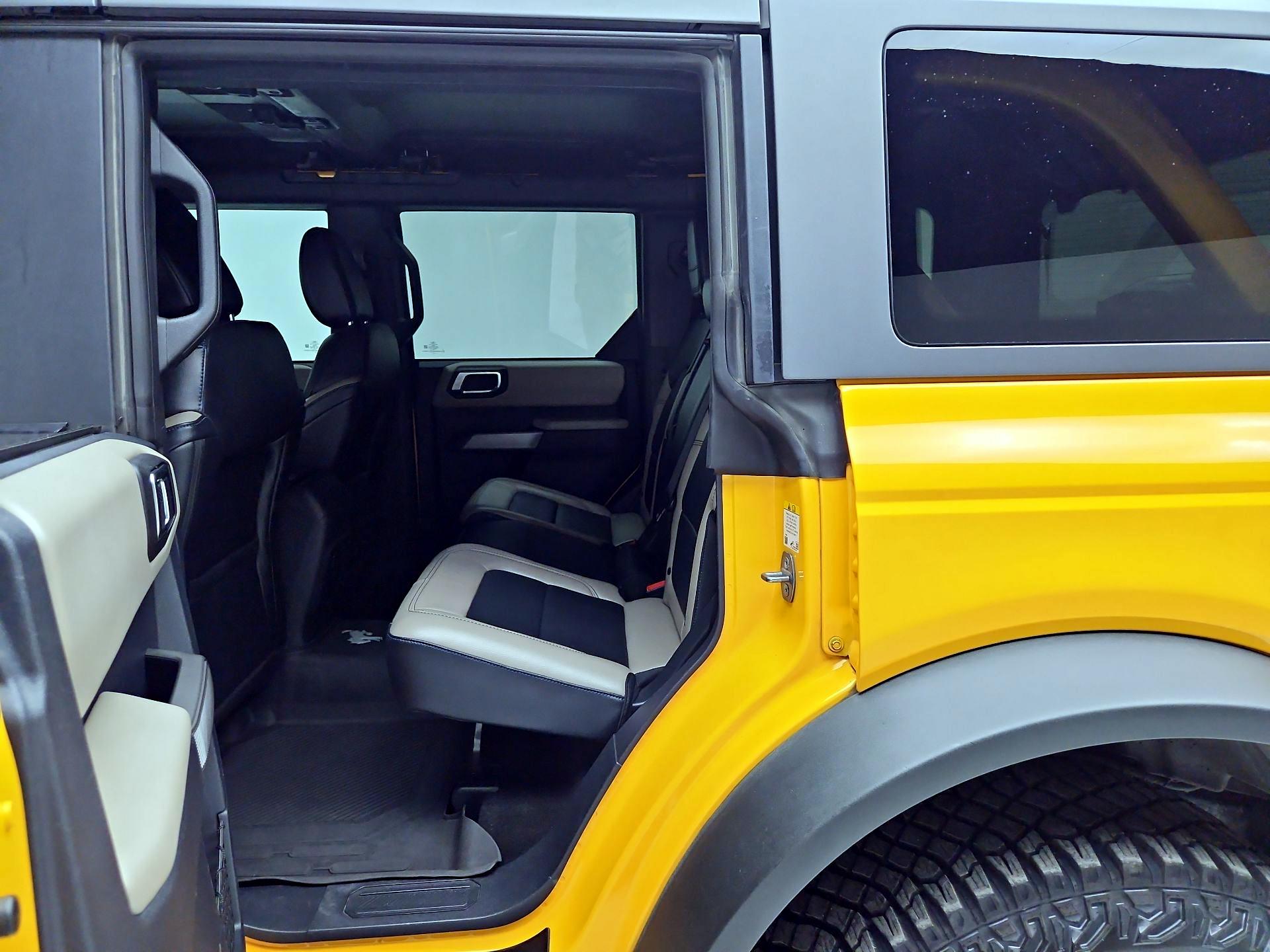 Thumbnail: 2022 Ford Bronco - 18