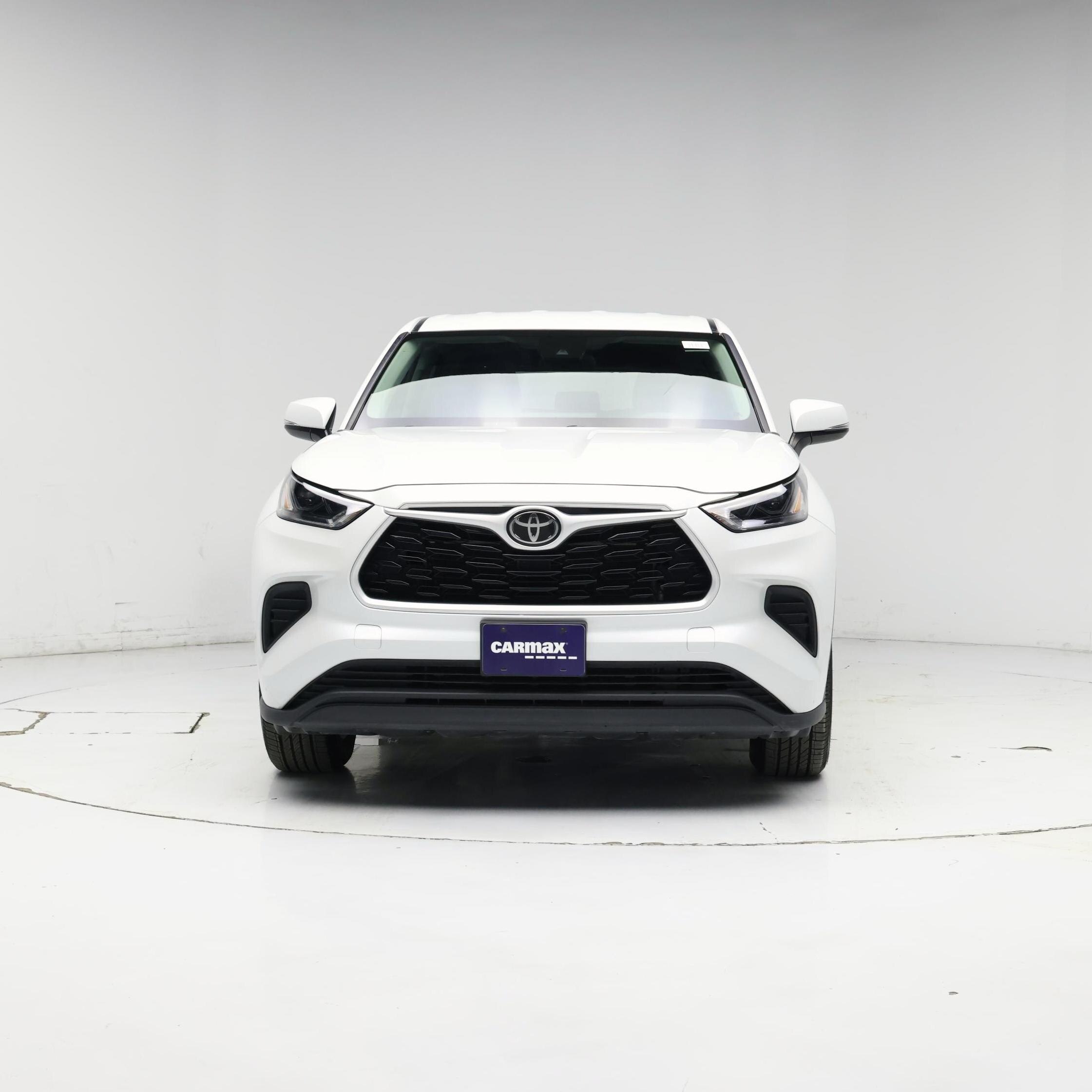 Thumbnail: 2023 Toyota Highlander - 5