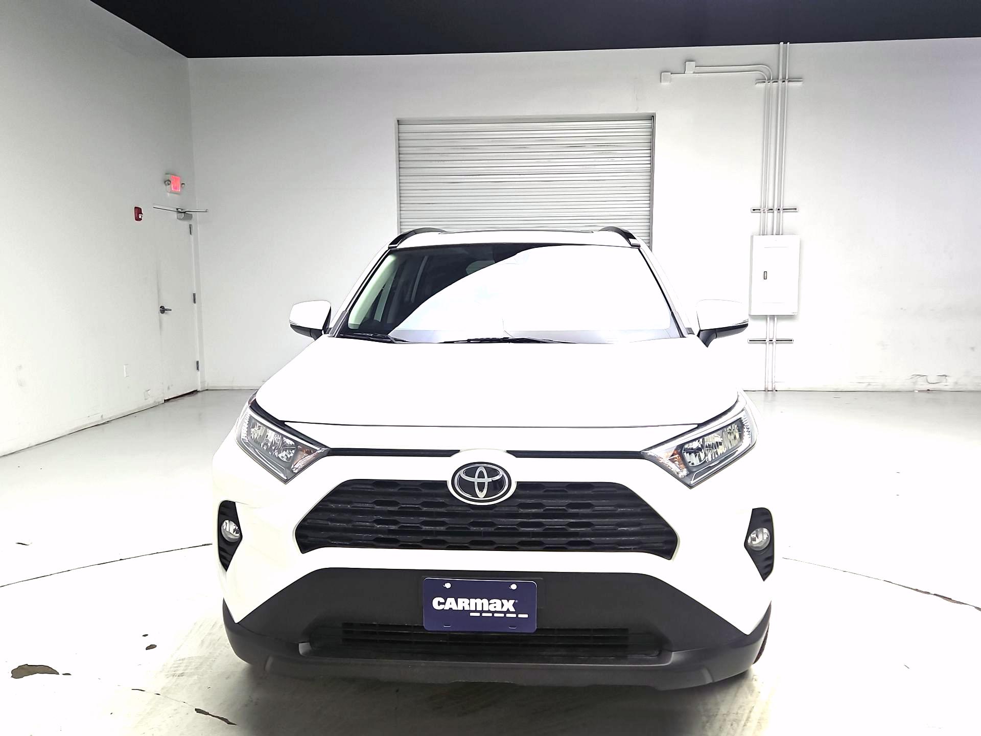 Thumbnail: 2021 Toyota RAV4 - 2