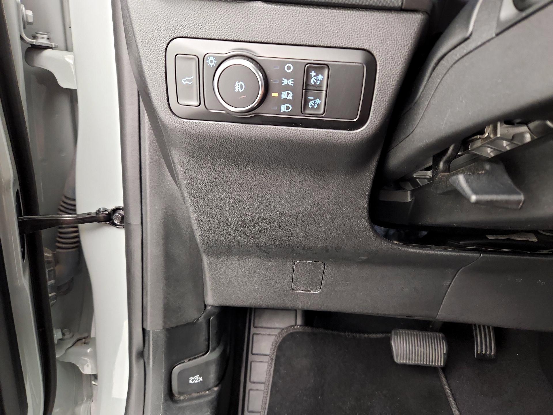 Thumbnail: 2023 Ford Bronco Sport - 13