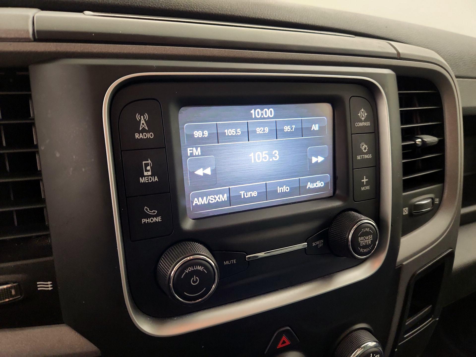 Thumbnail: 2022 RAM 1500 Classic - 15