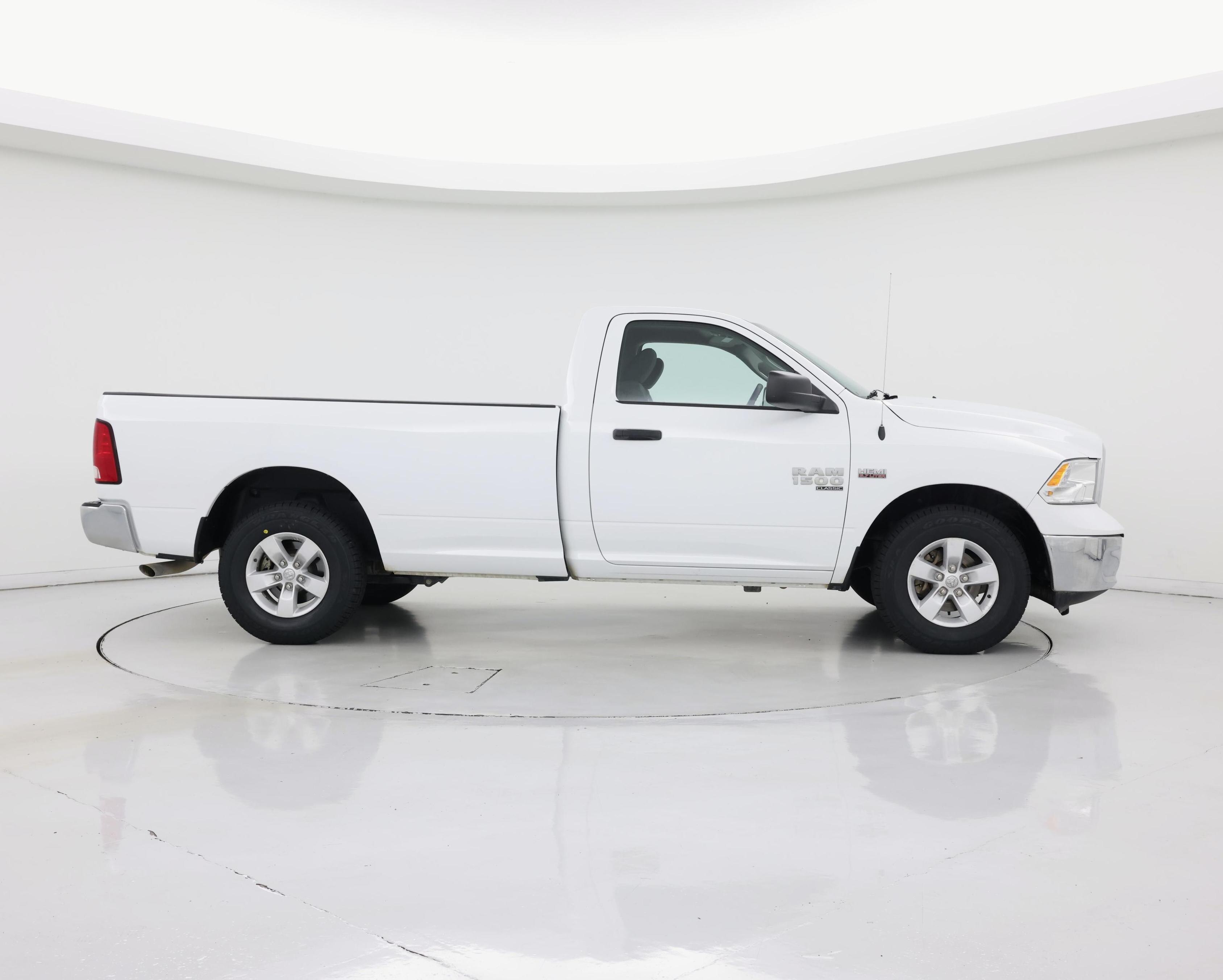 Thumbnail: 2022 RAM 1500 Classic - 7