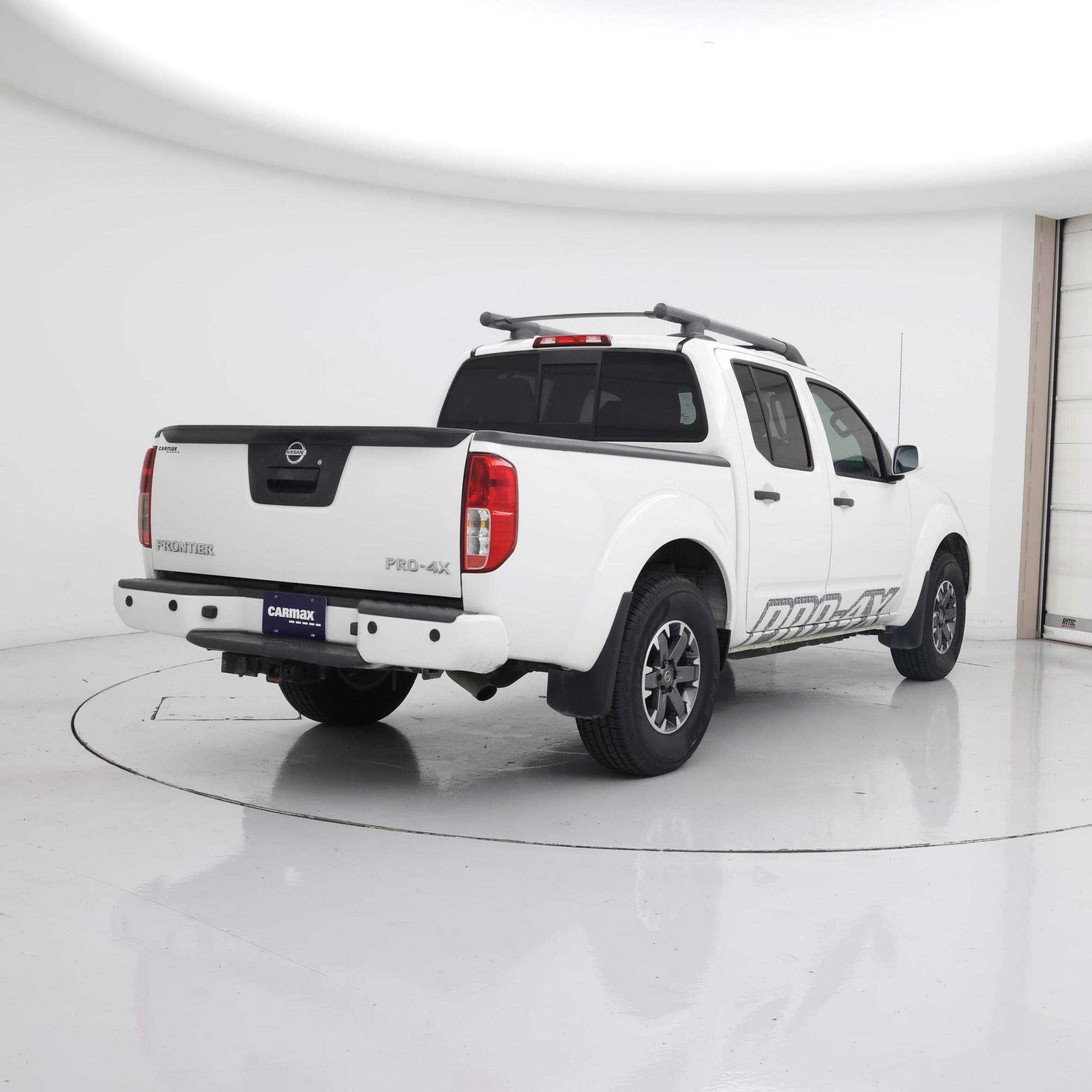 Thumbnail: 2021 Nissan Frontier - 8