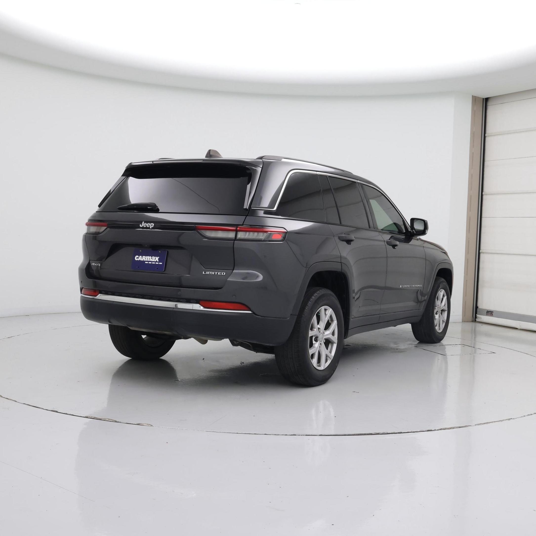 Thumbnail: 2022 Jeep Grand Cherokee - 8