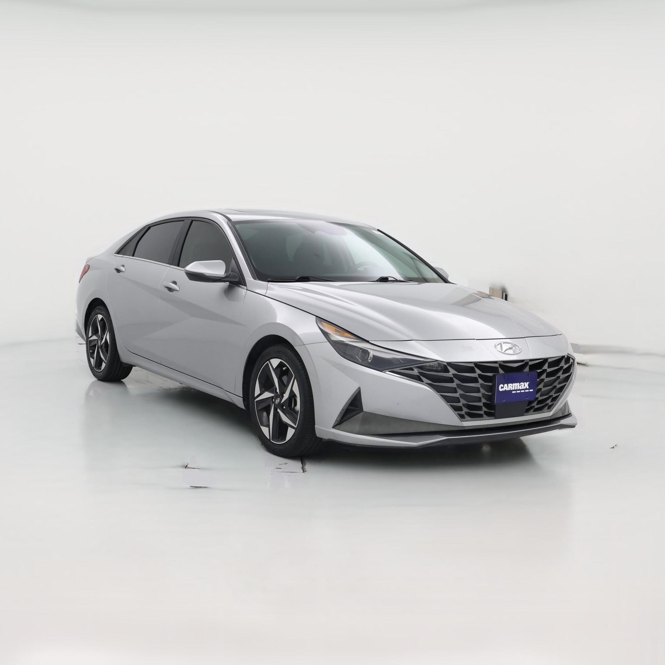 Thumbnail: 2022 Hyundai Elantra - 1