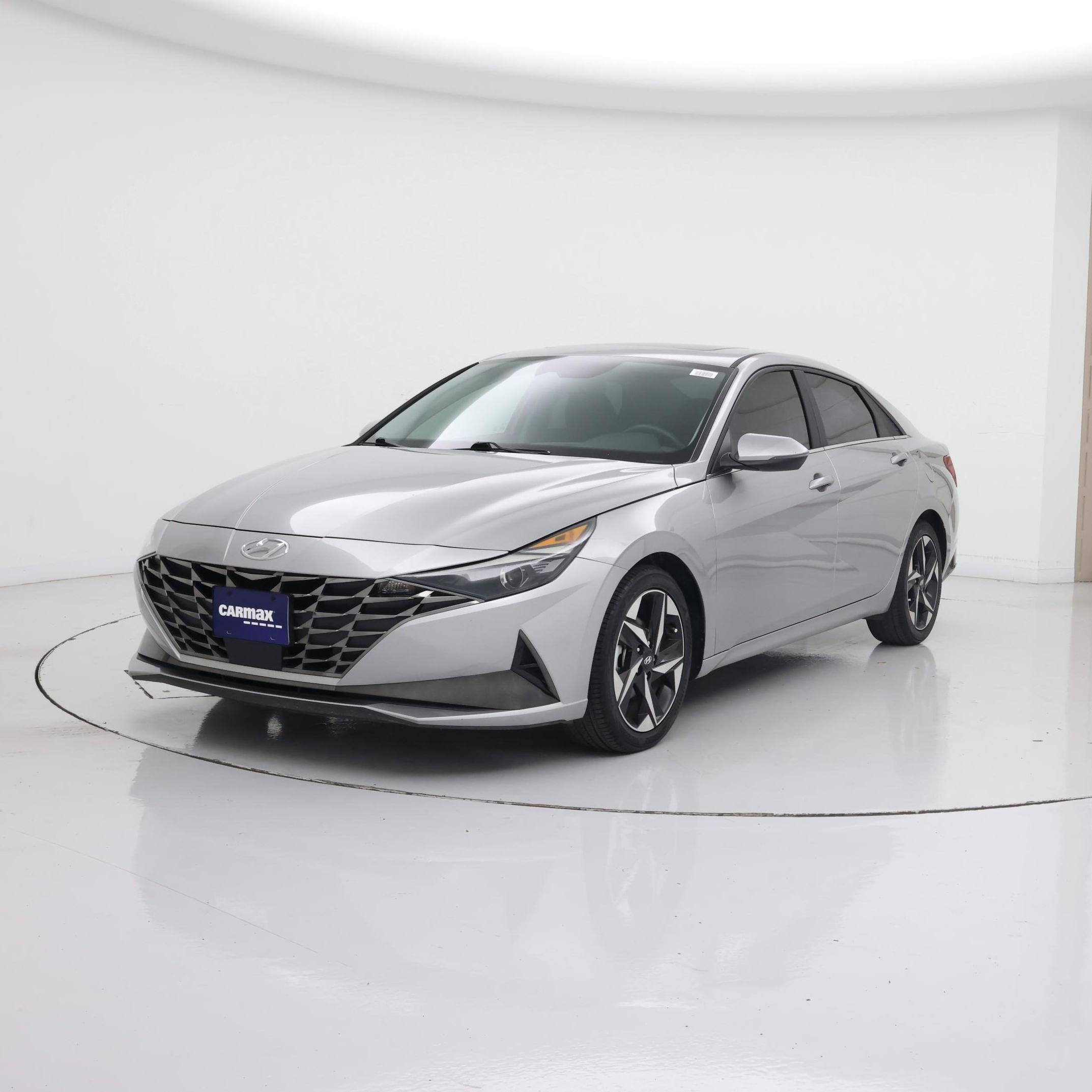 Thumbnail: 2022 Hyundai Elantra - 4