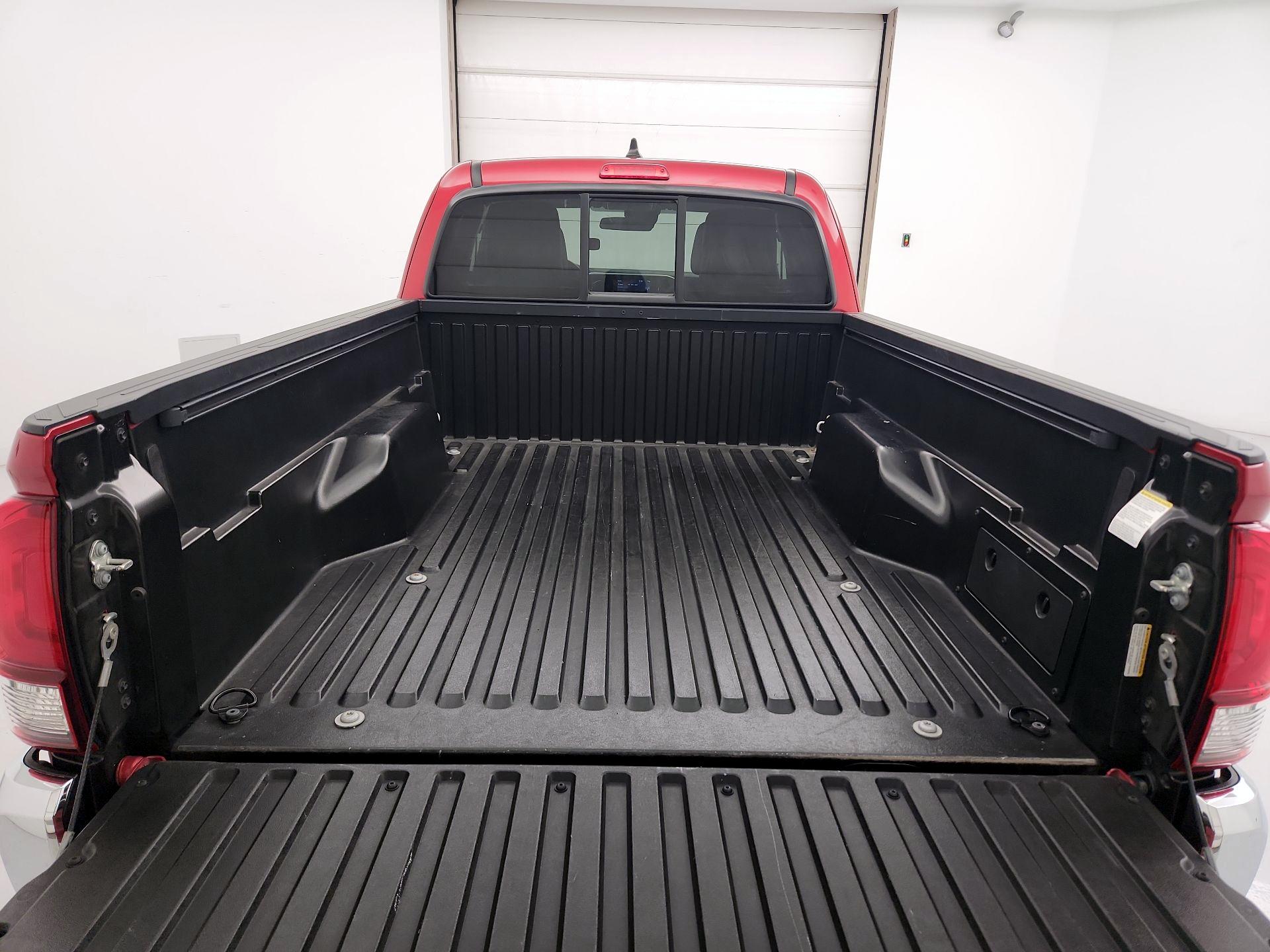 Thumbnail: 2023 Toyota Tacoma - 20