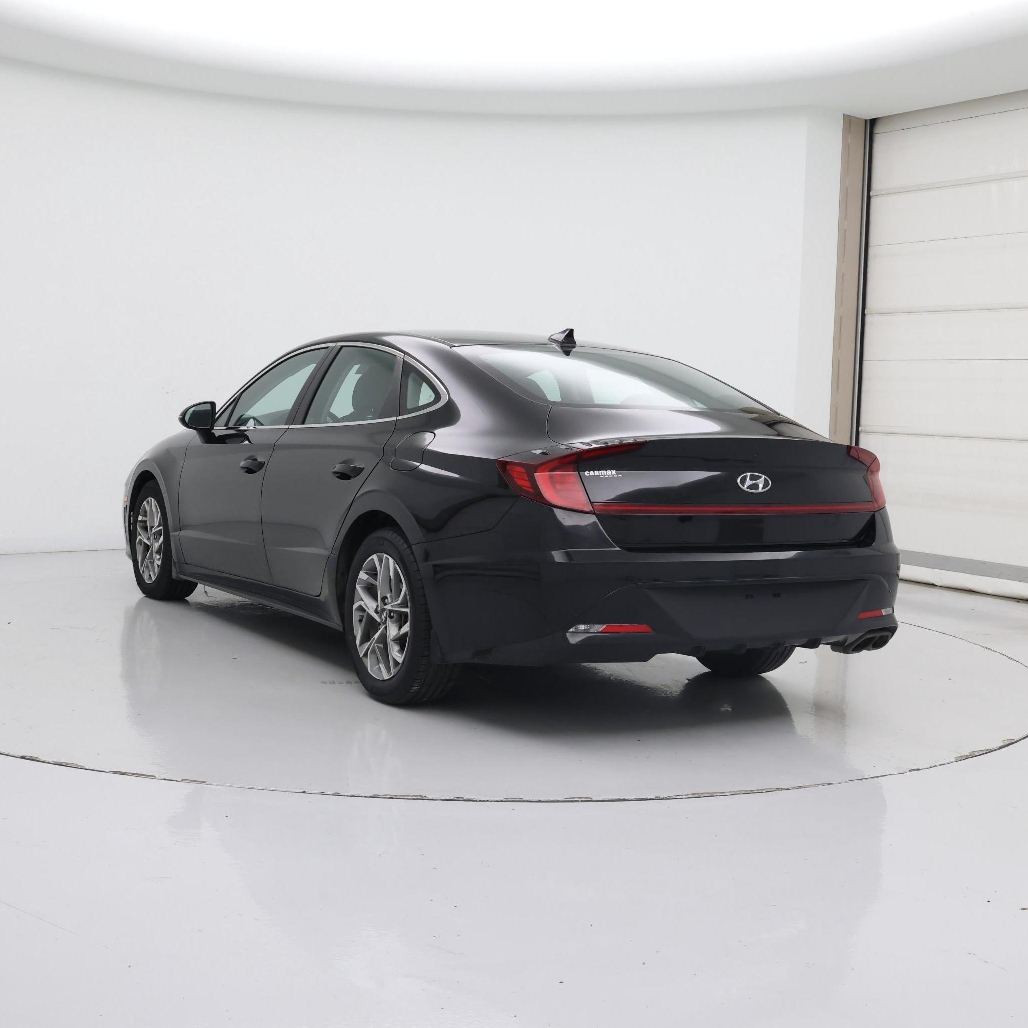 Thumbnail: 2021 Hyundai Sonata - 2