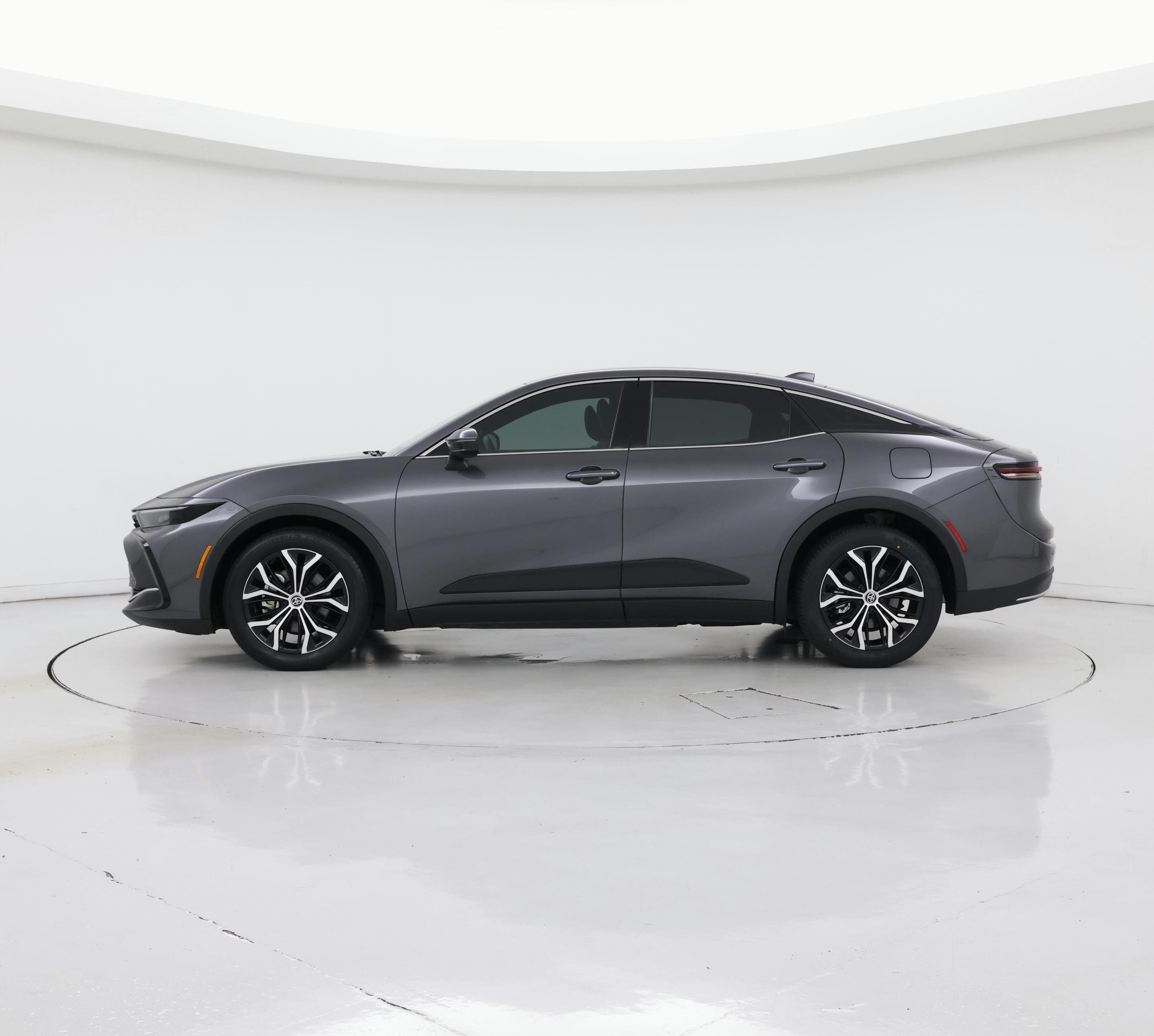 Thumbnail: 2023 Toyota Crown - 3