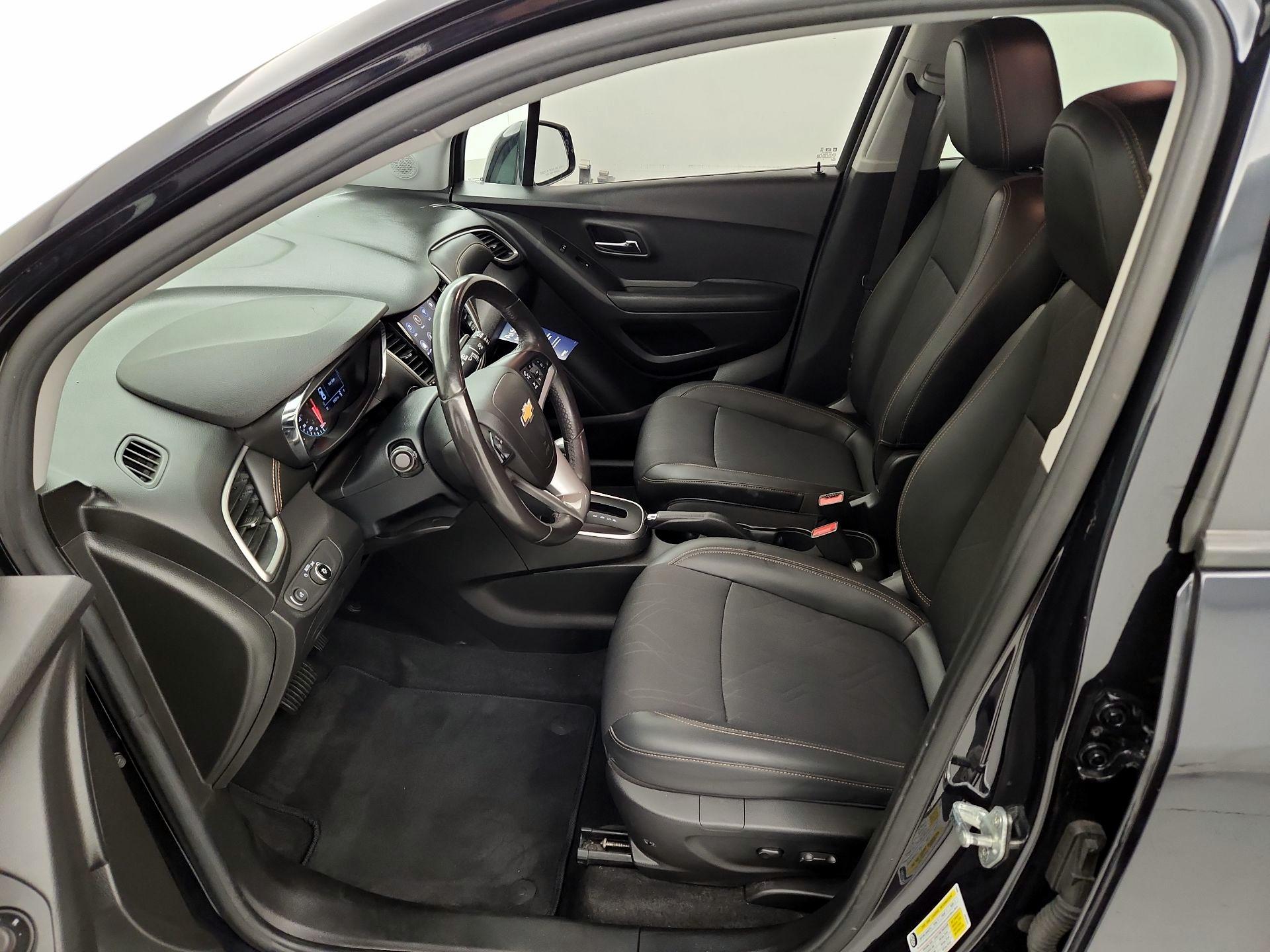 Thumbnail: 2021 Chevrolet Trax - 11