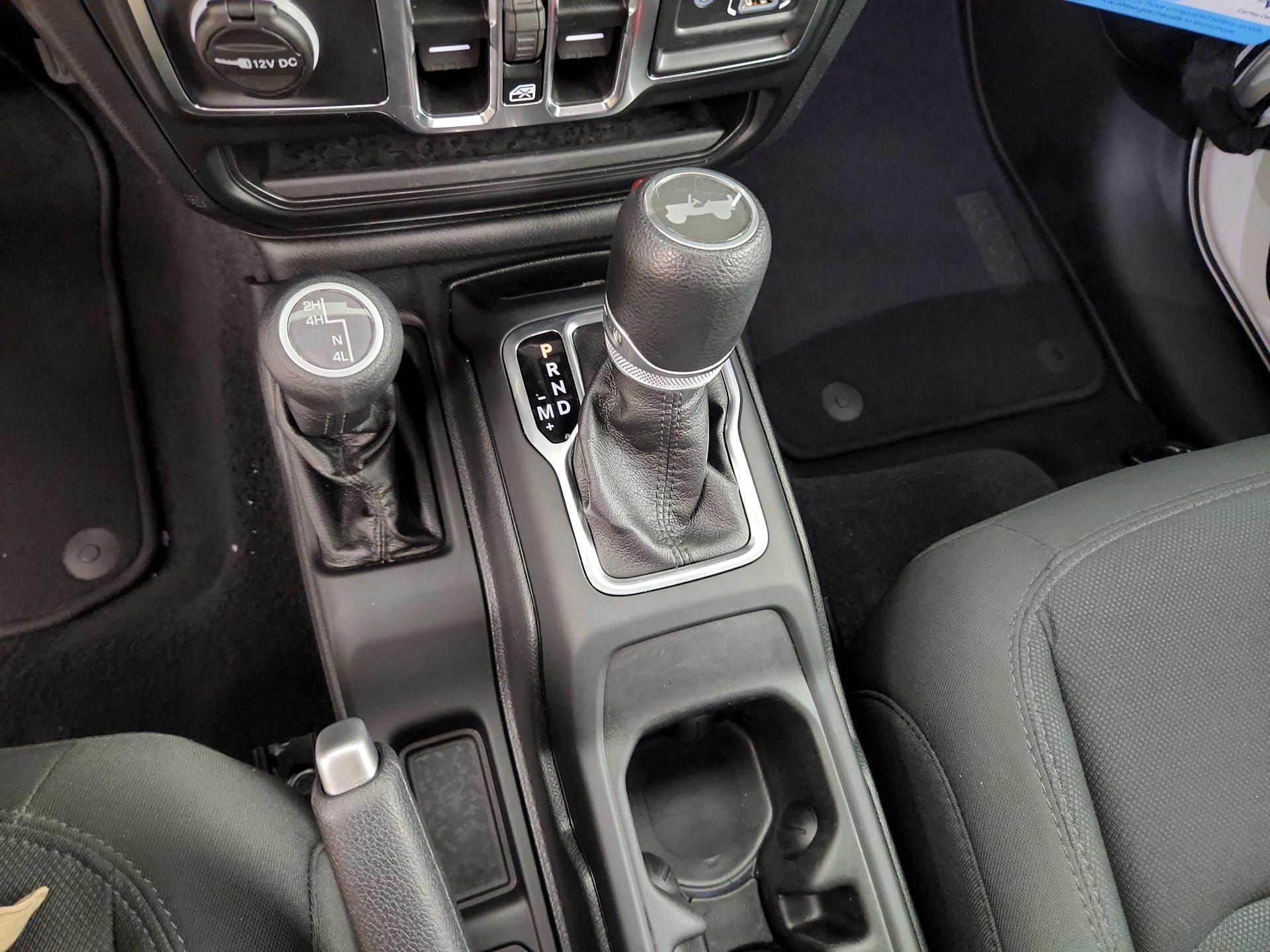 Thumbnail: 2021 Jeep Wrangler - 17