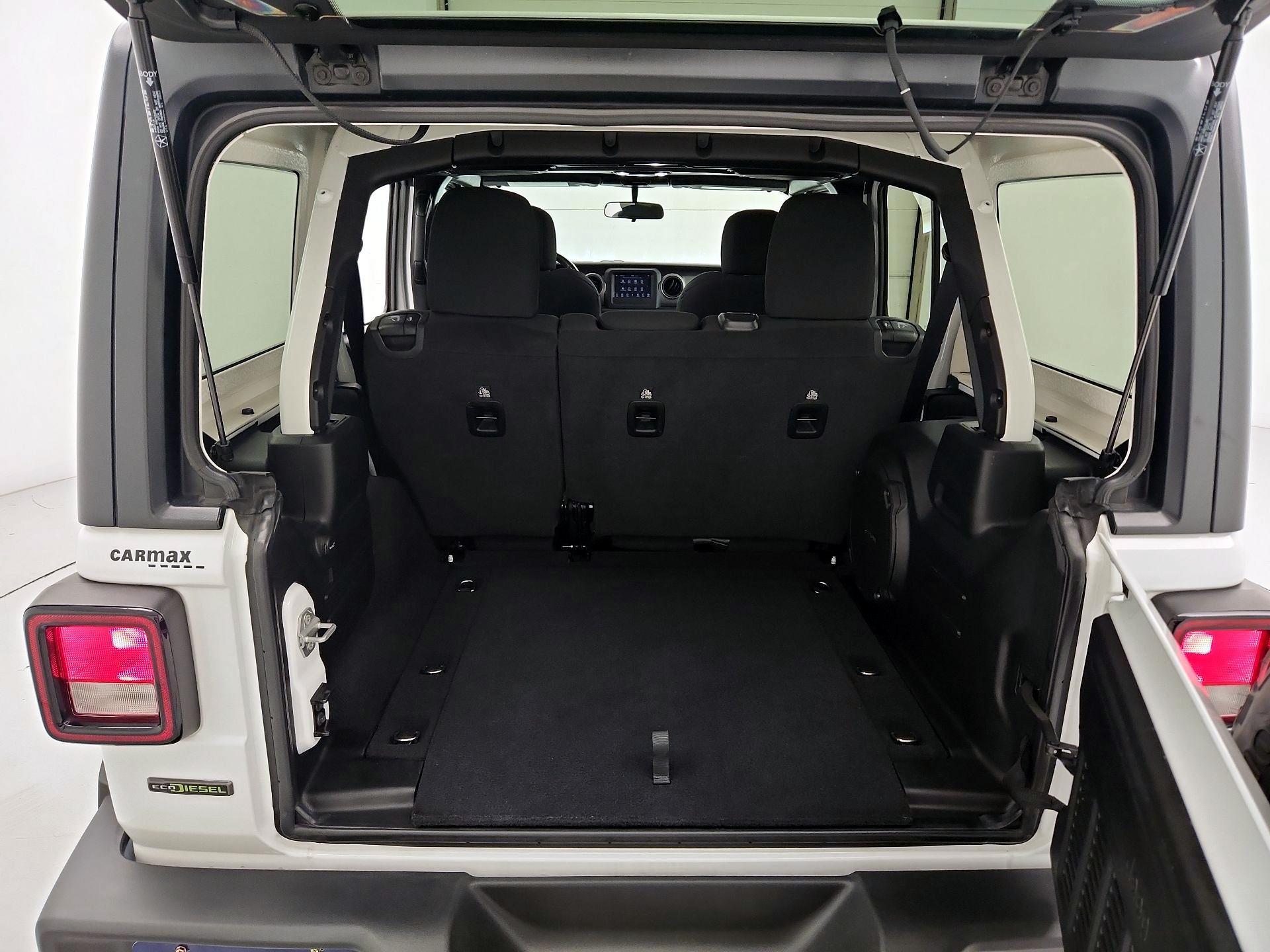 Thumbnail: 2021 Jeep Wrangler - 20