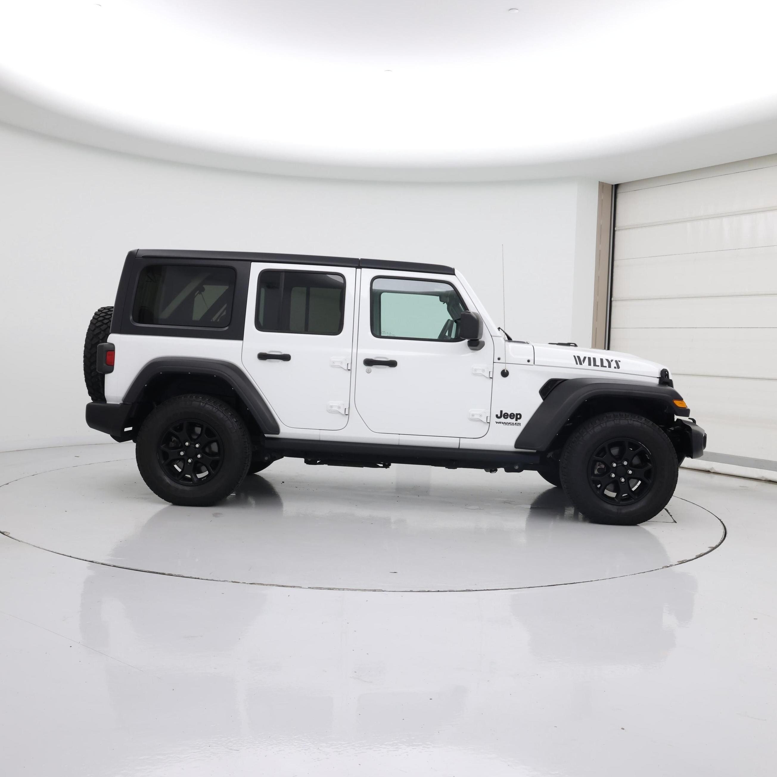 Thumbnail: 2021 Jeep Wrangler - 7