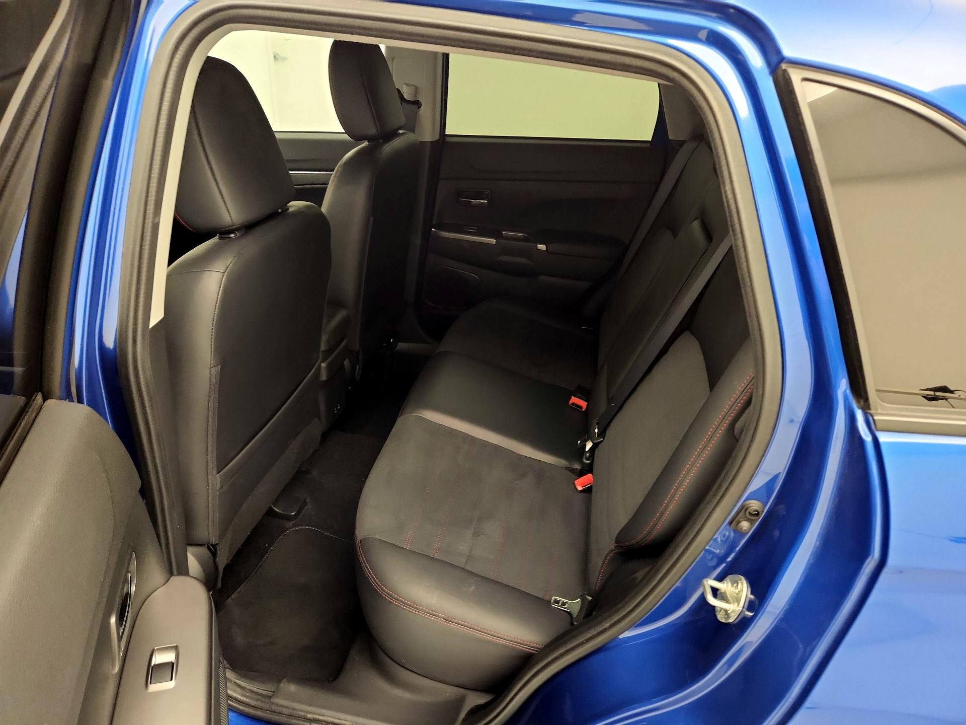 Thumbnail: 2022 Mitsubishi Outlander Sport - 19