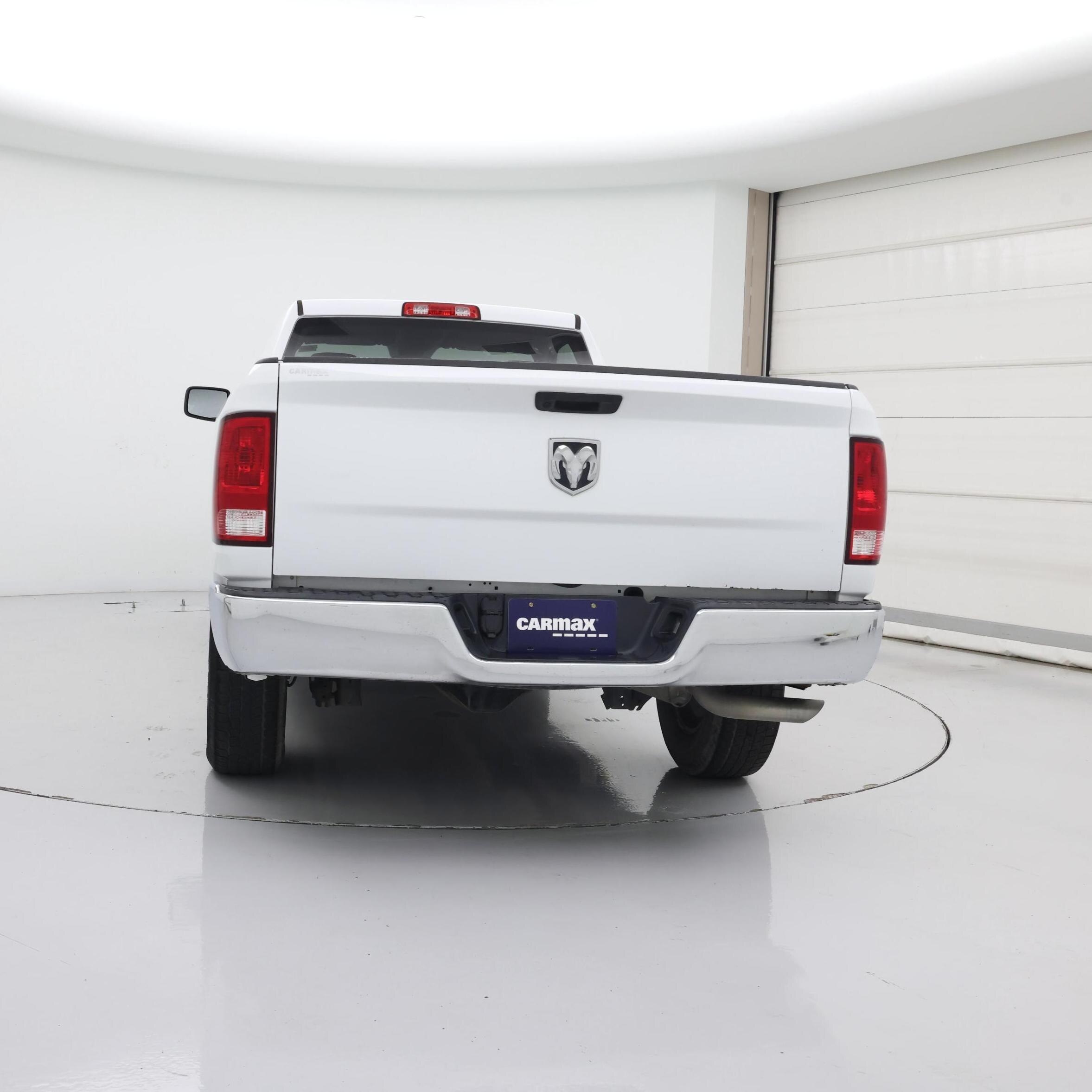 Thumbnail: 2021 RAM 1500 Classic - 6