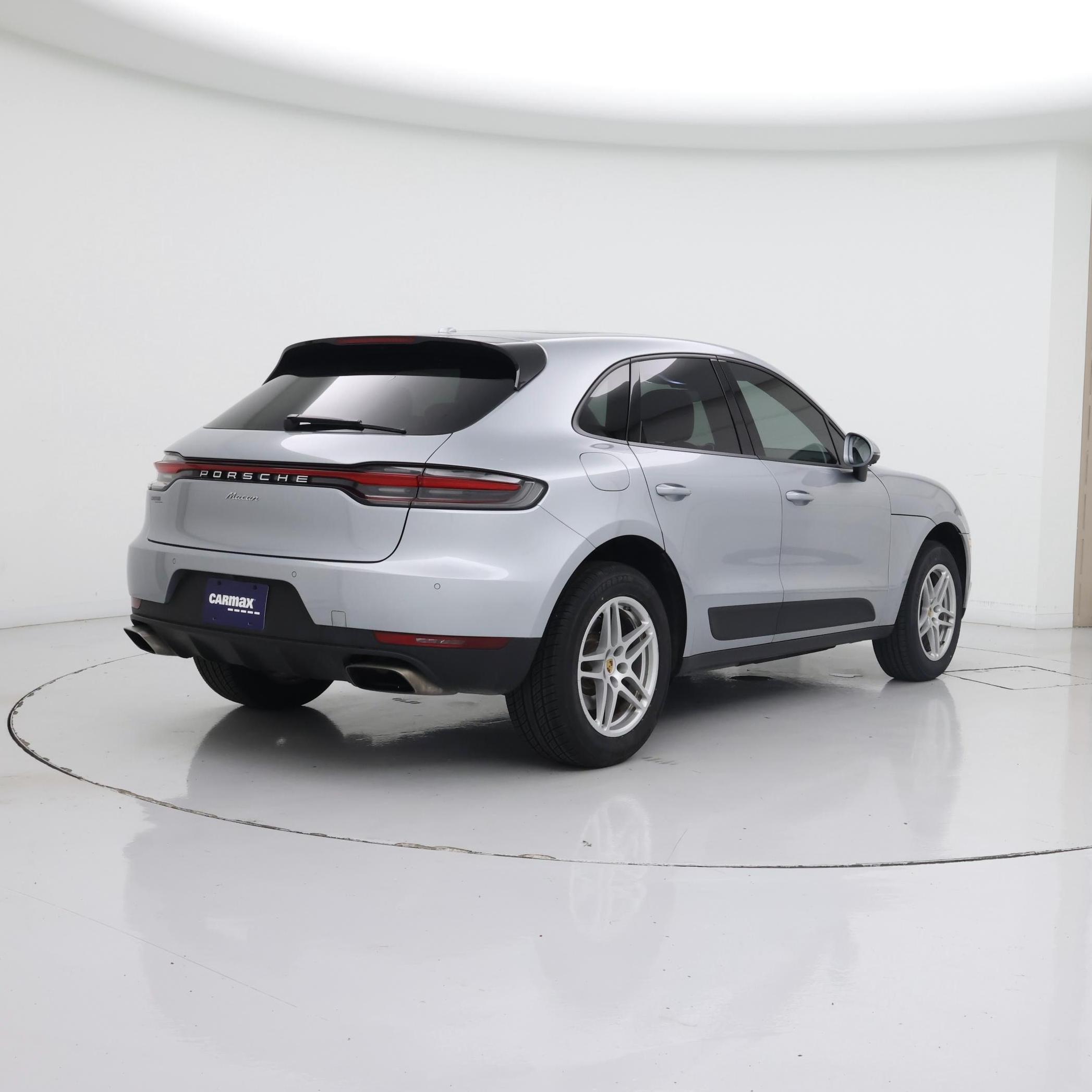 Thumbnail: 2021 Porsche Macan - 8