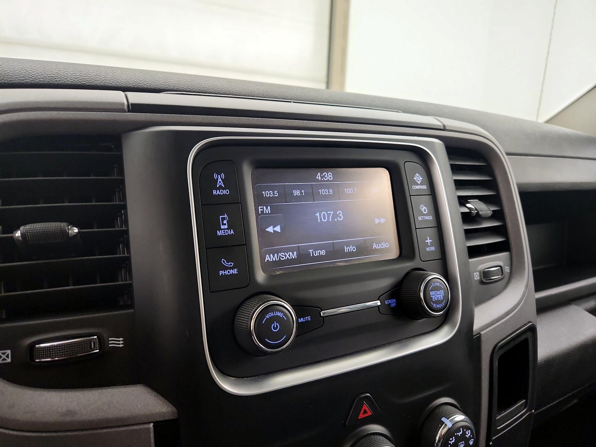 Thumbnail: 2022 RAM 1500 Classic - 15