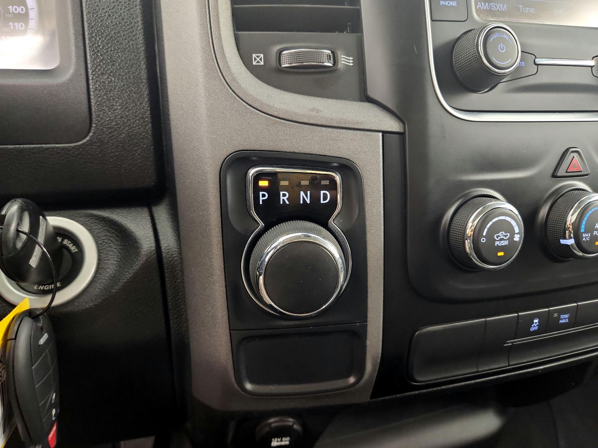 Thumbnail: 2022 RAM 1500 Classic - 17