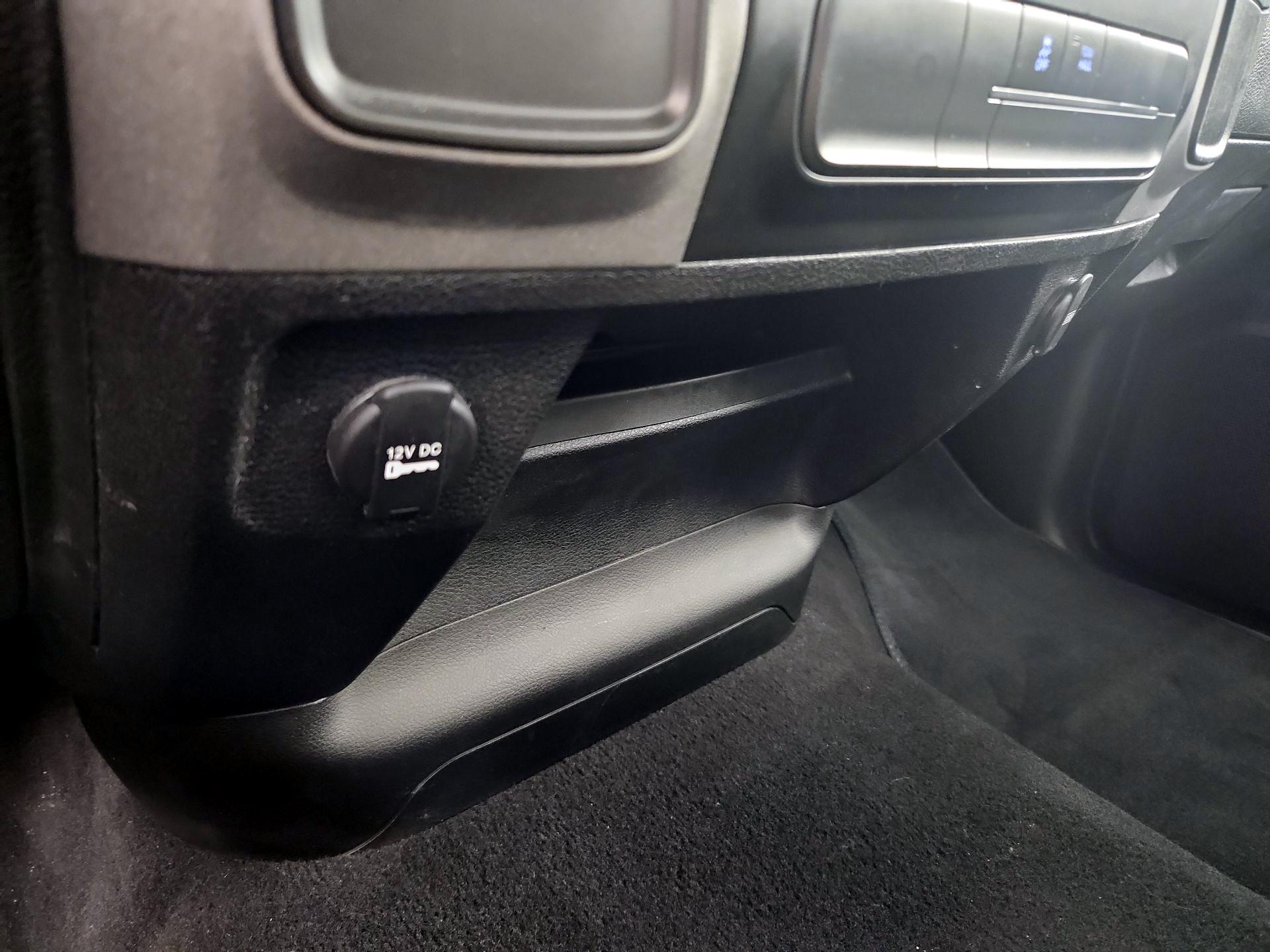 Thumbnail: 2022 RAM 1500 Classic - 18
