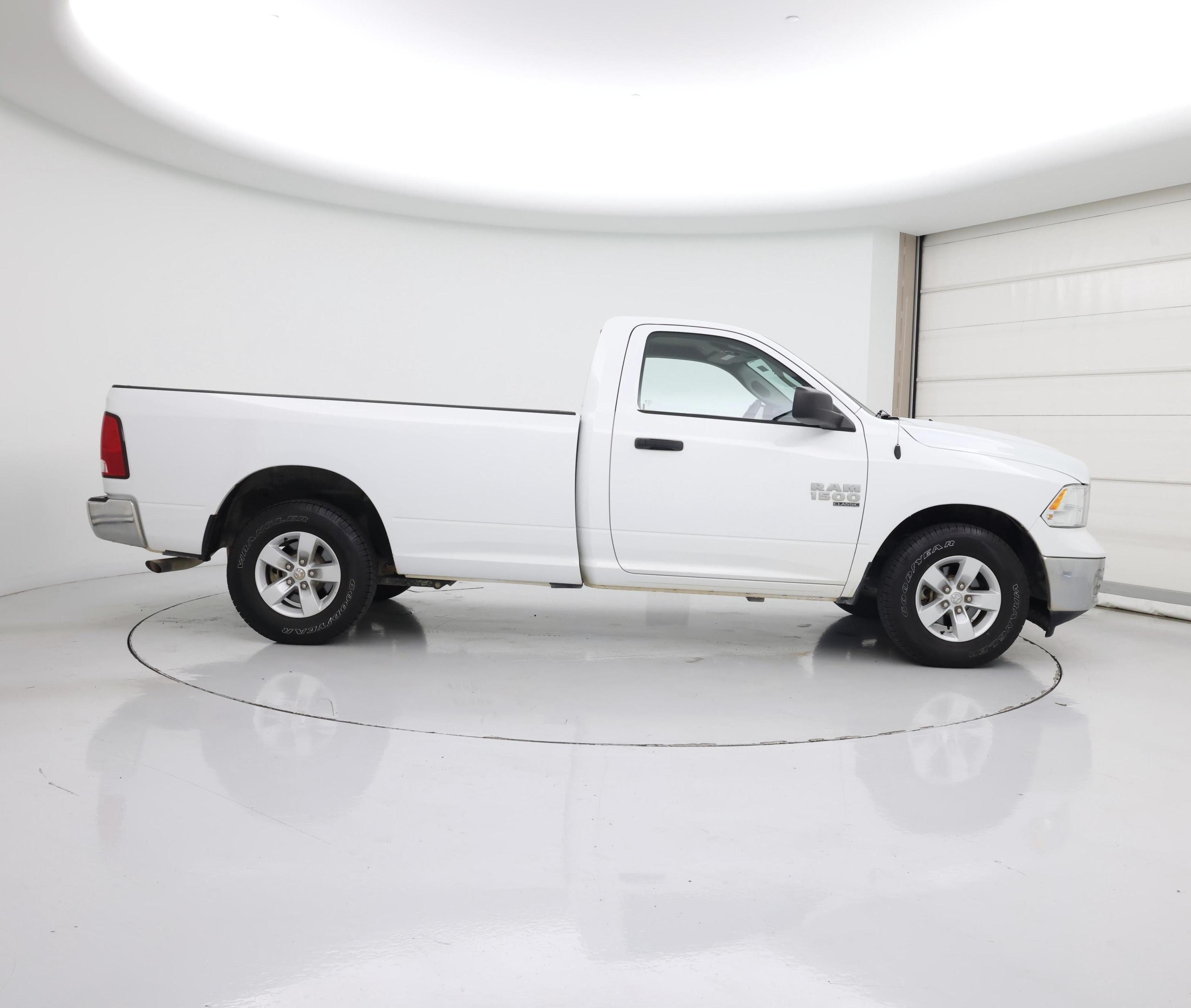 Thumbnail: 2022 RAM 1500 Classic - 7