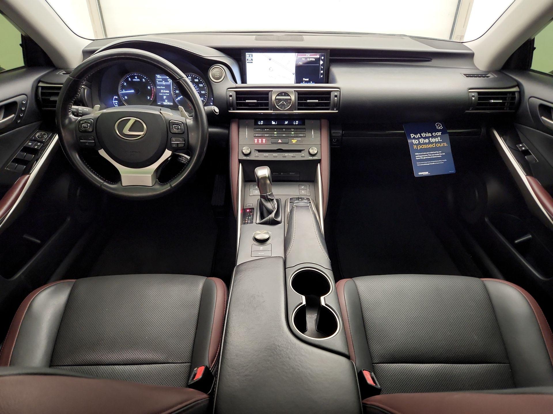 Thumbnail: 2020 Lexus IS - 9