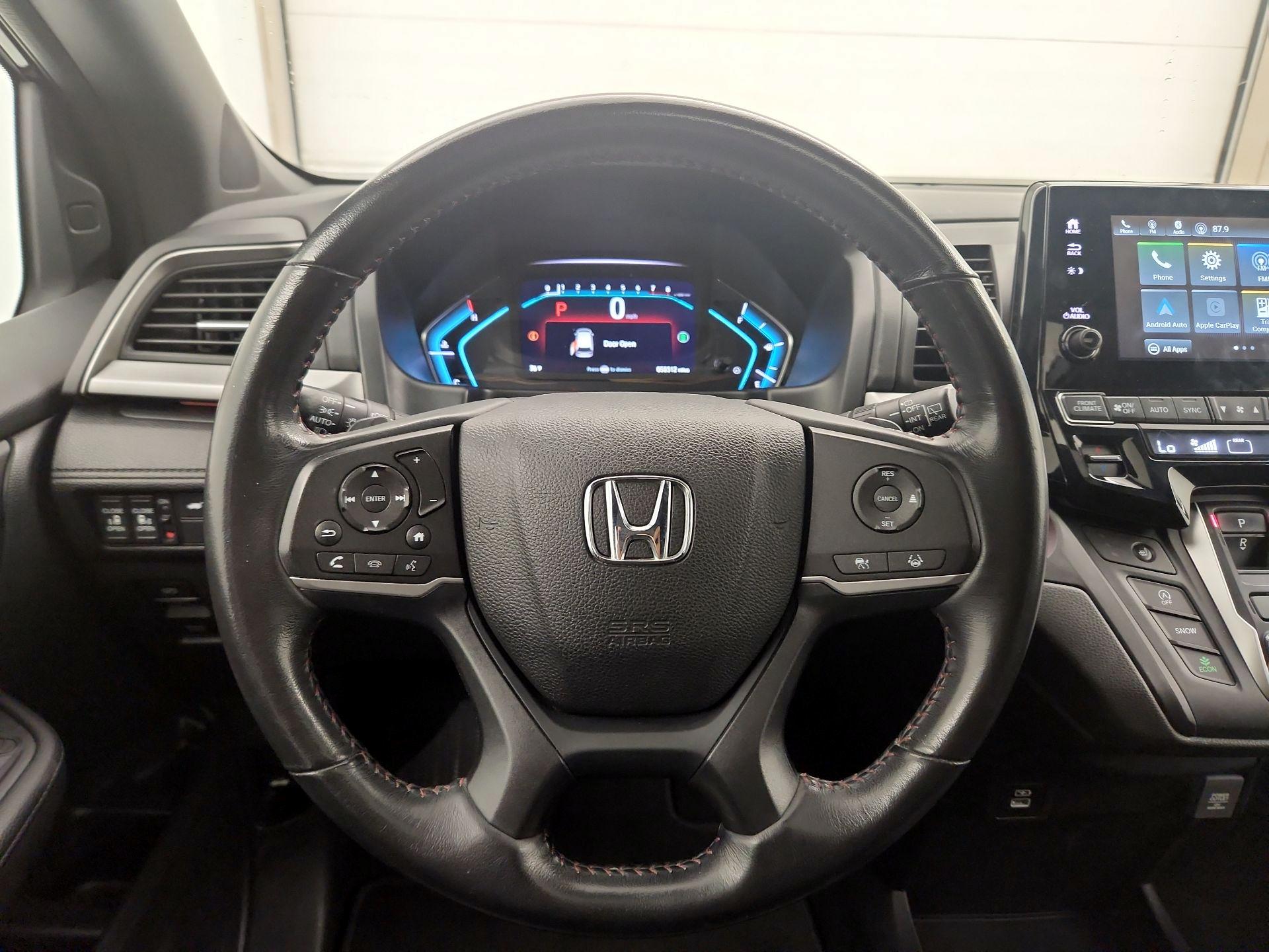 Thumbnail: 2023 Honda Odyssey - 10