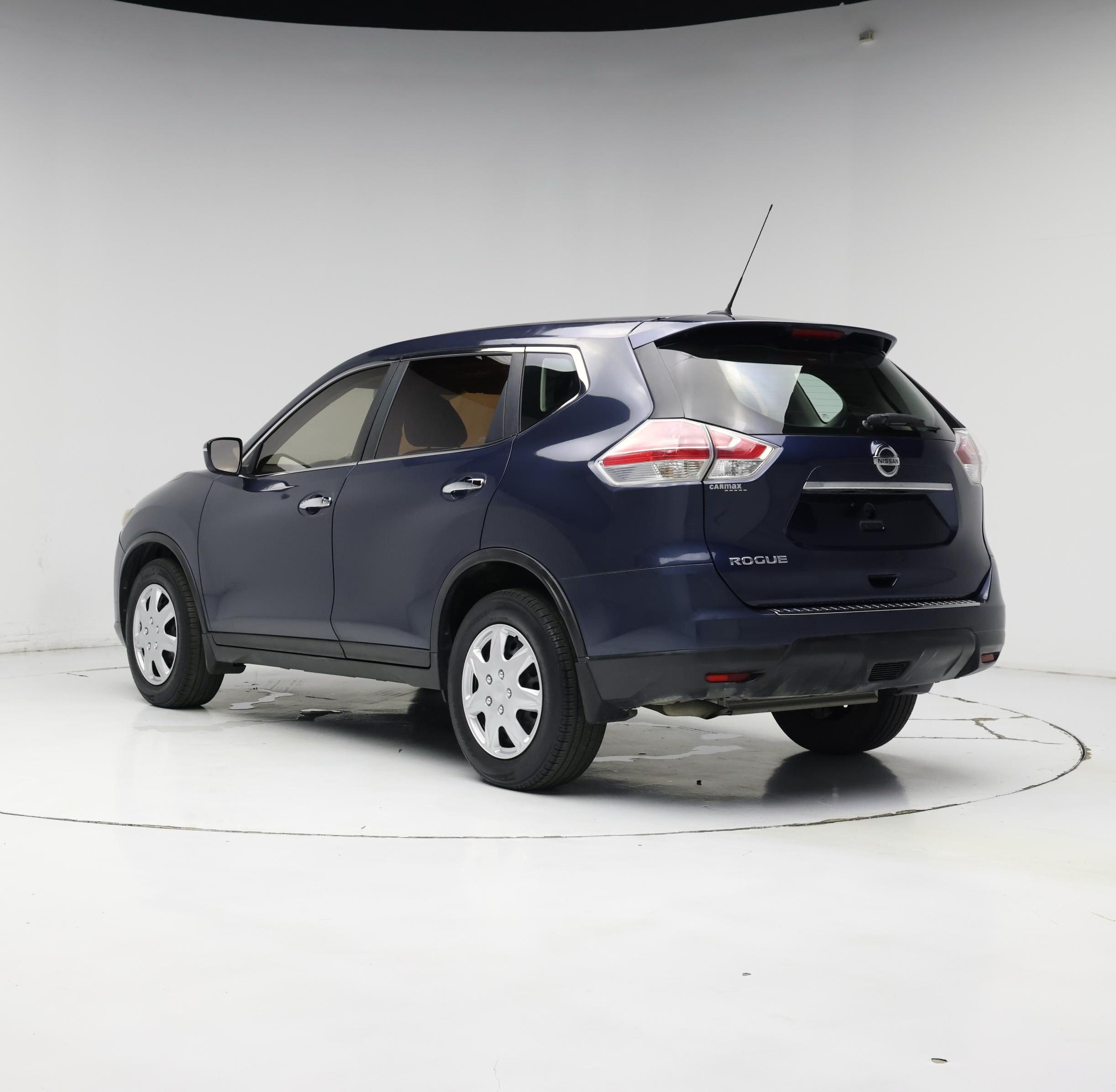 Thumbnail: 2015 Nissan Rogue - 2