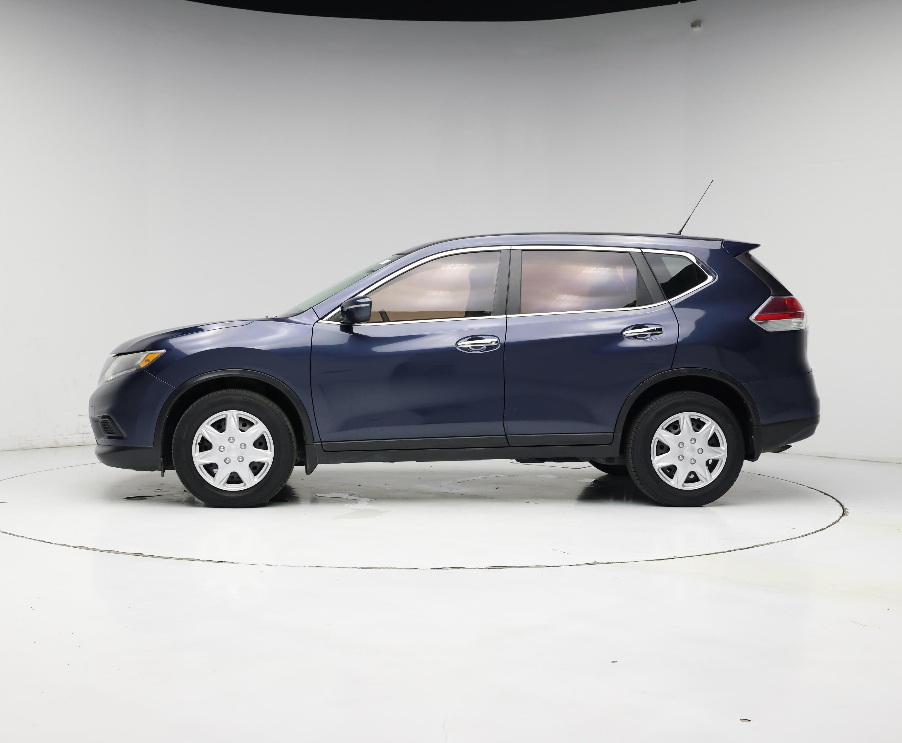 Thumbnail: 2015 Nissan Rogue - 3