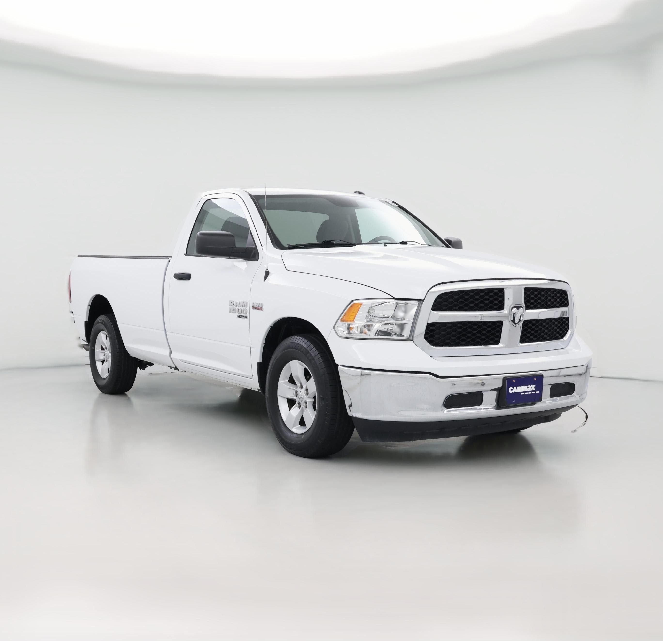 Thumbnail: 2022 RAM 1500 Classic - 1