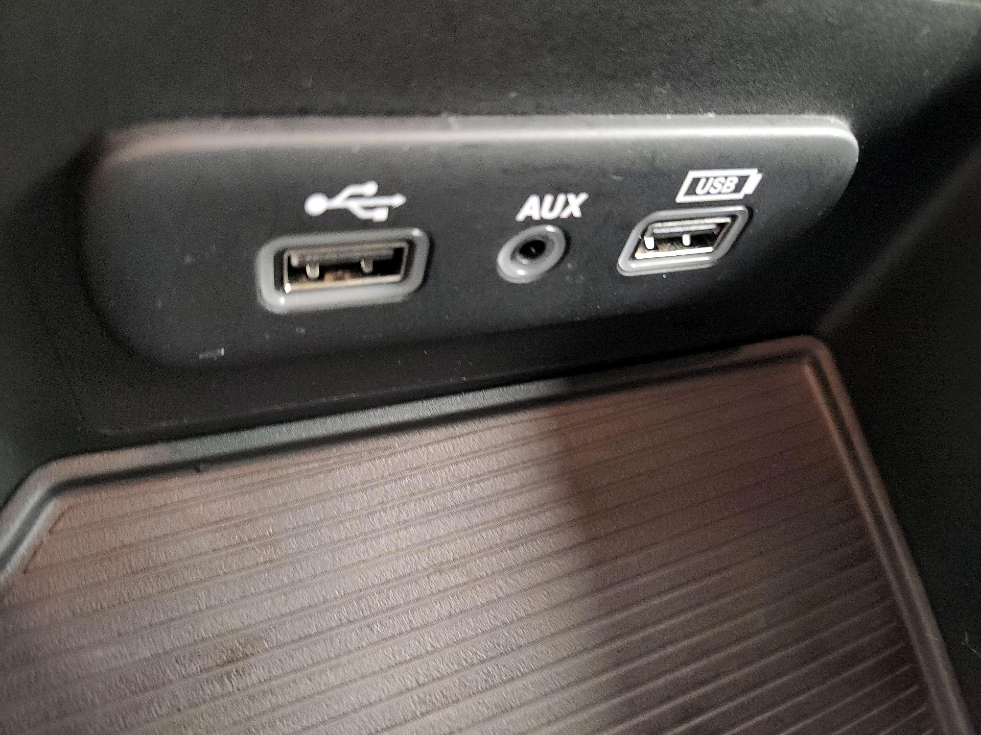Thumbnail: 2022 RAM 1500 Classic - 18