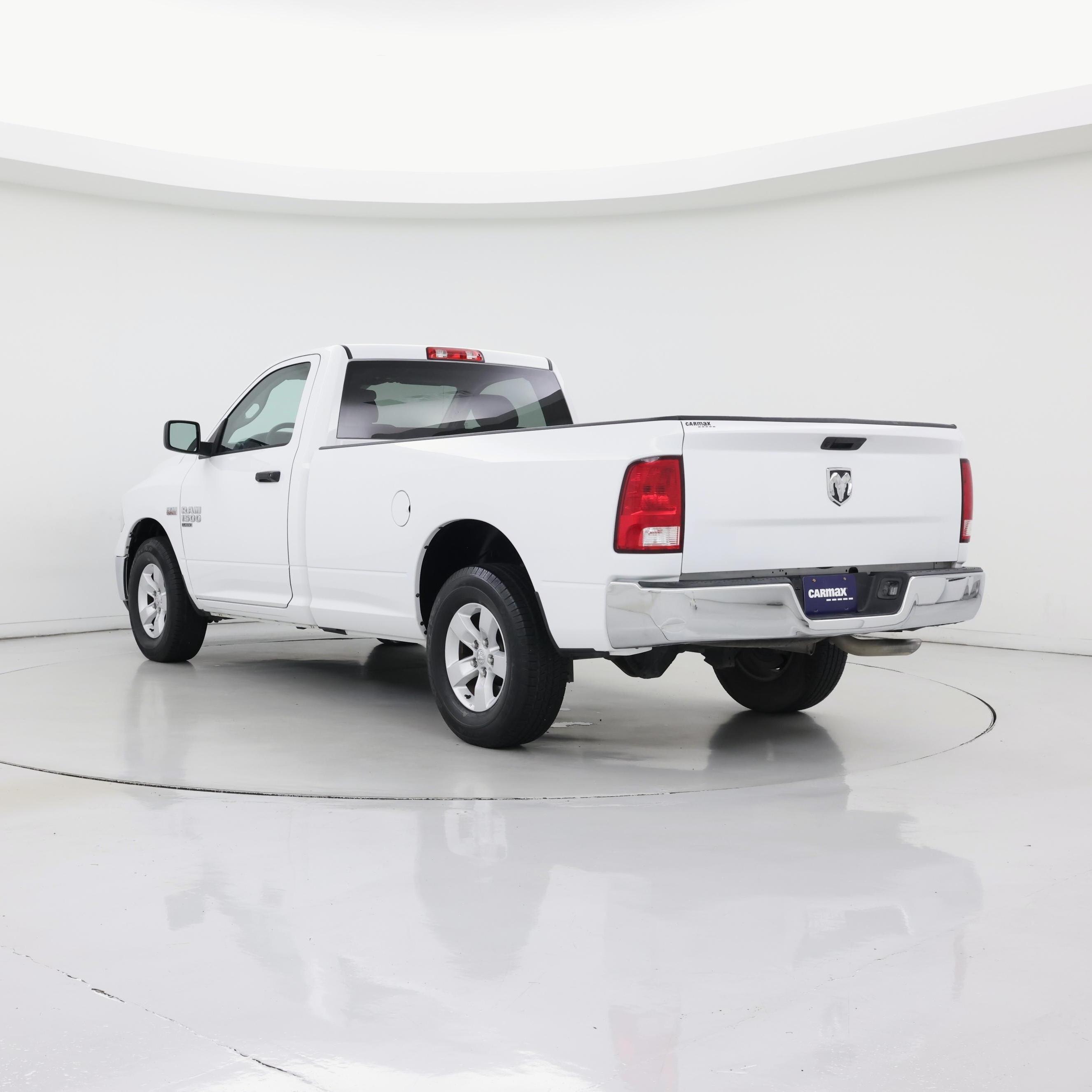 Thumbnail: 2022 RAM 1500 Classic - 2