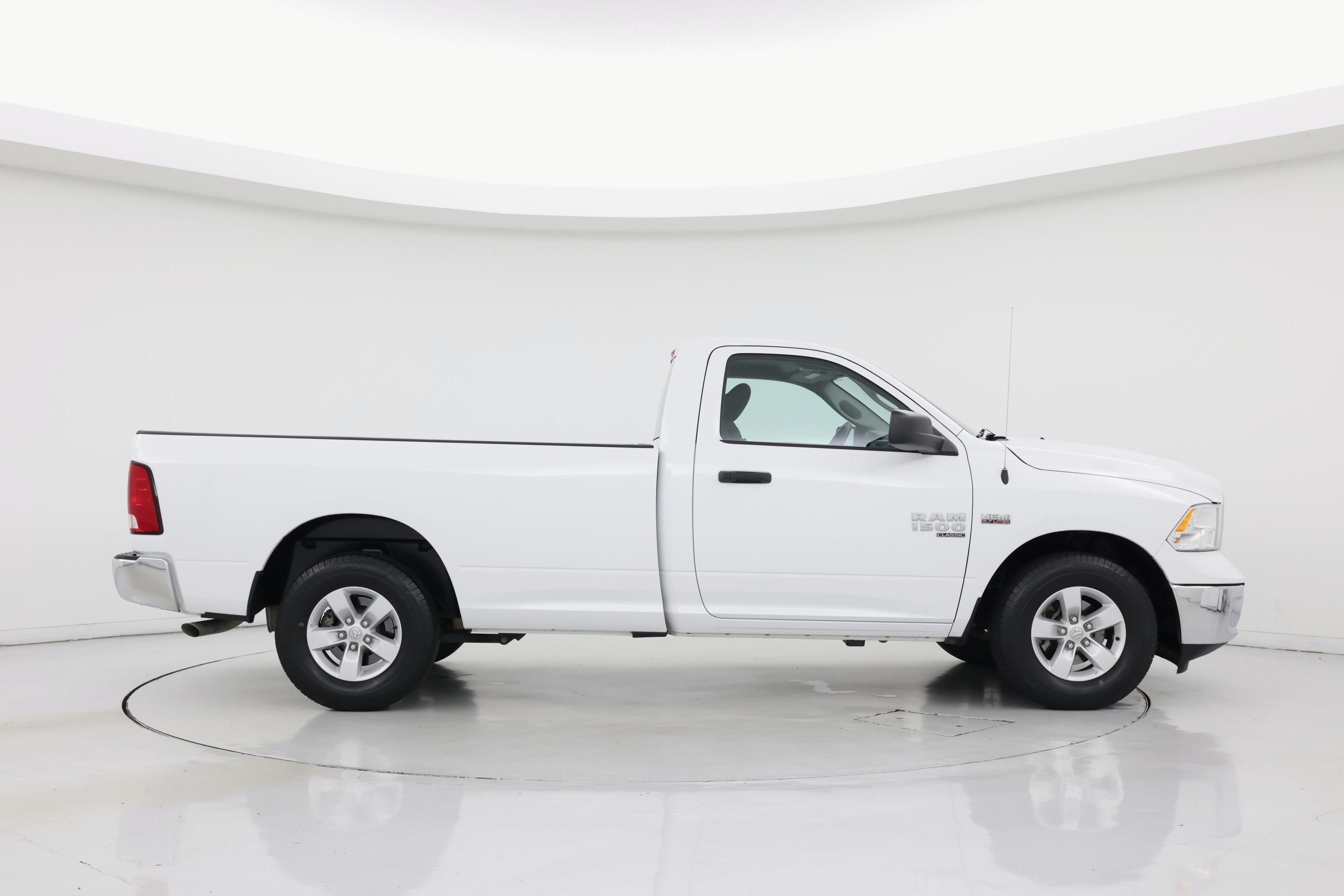 Thumbnail: 2022 RAM 1500 Classic - 7