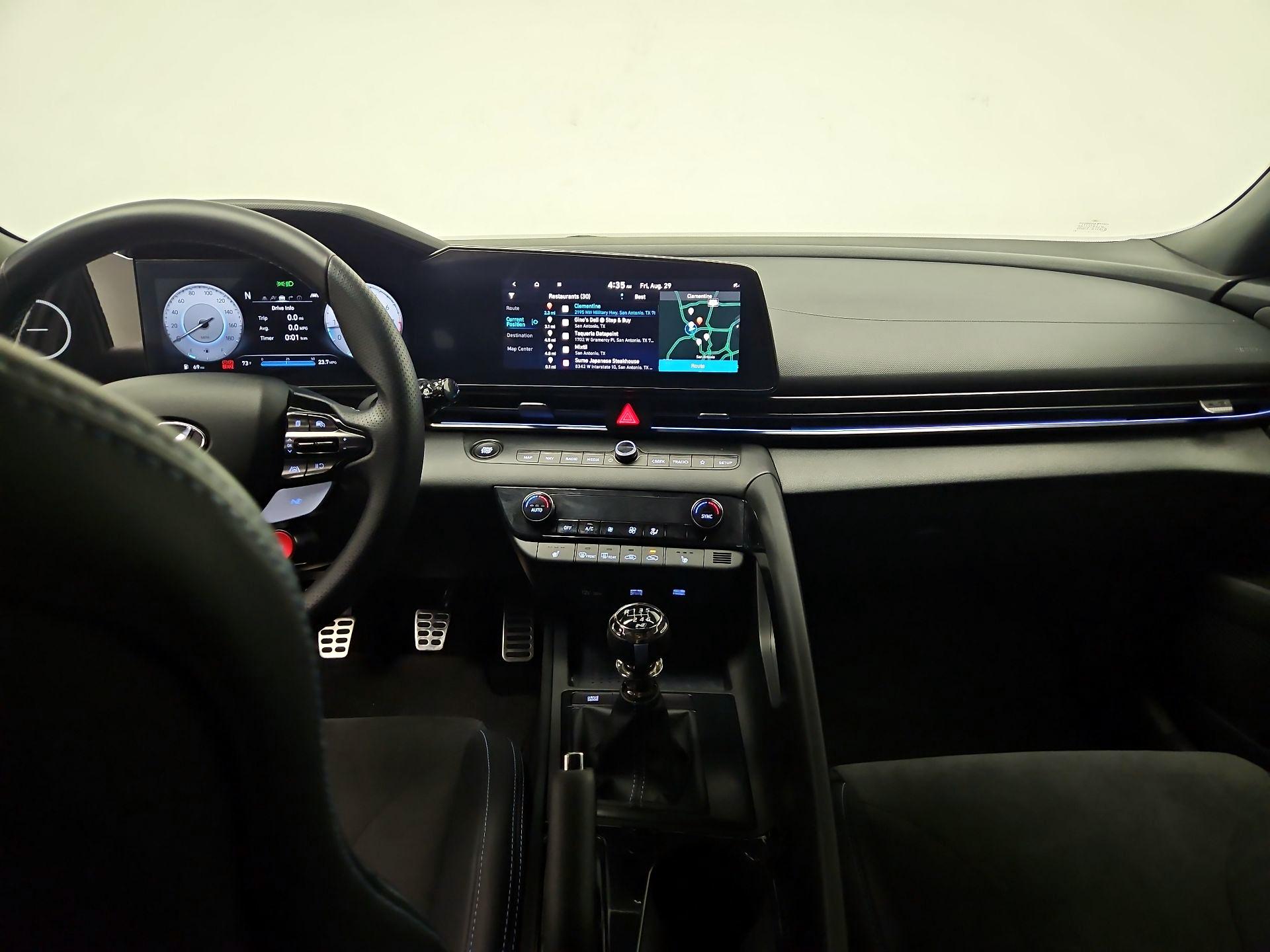 Thumbnail: 2023 Hyundai Elantra - 9