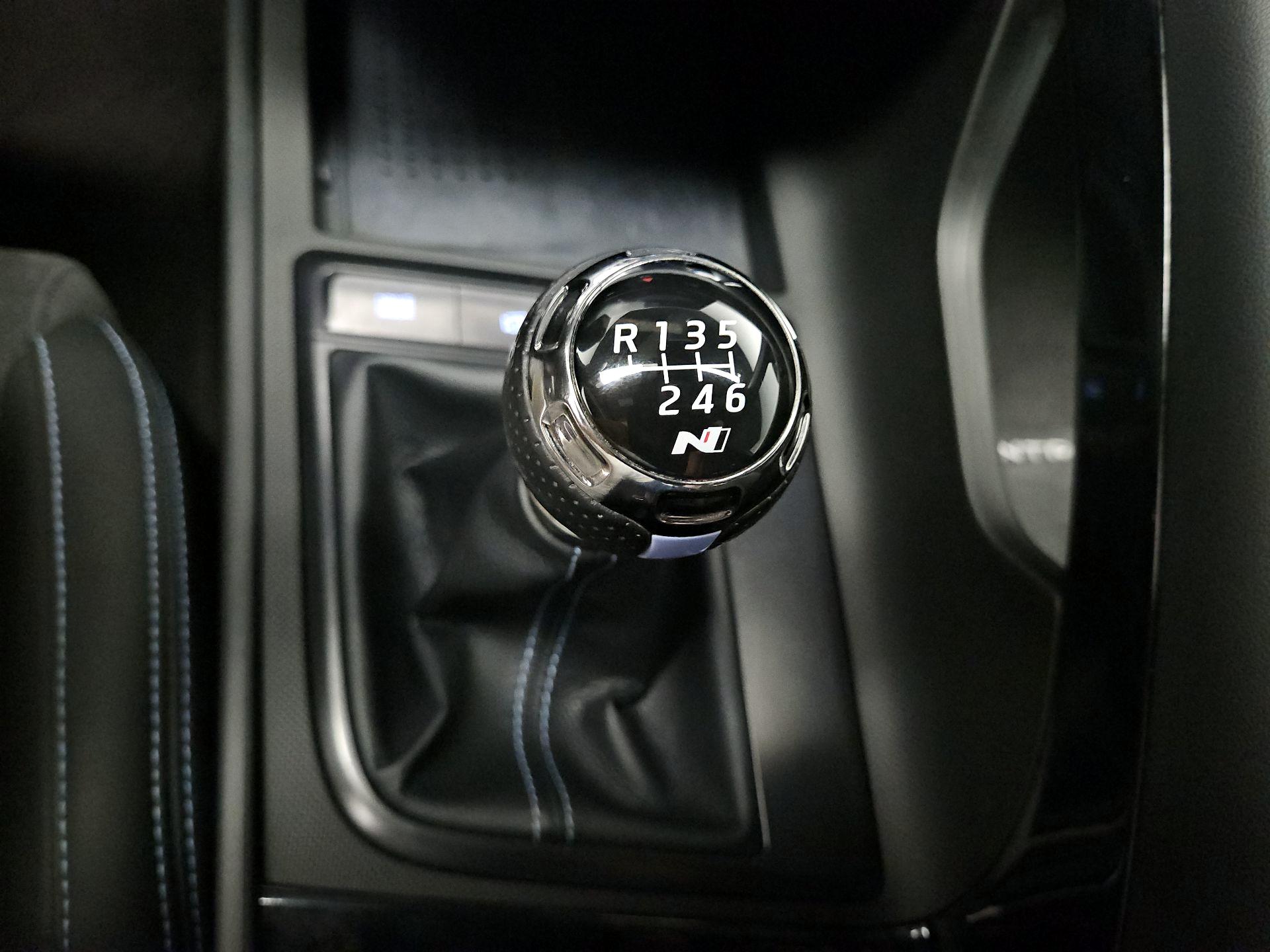 Thumbnail: 2023 Hyundai Elantra - 18