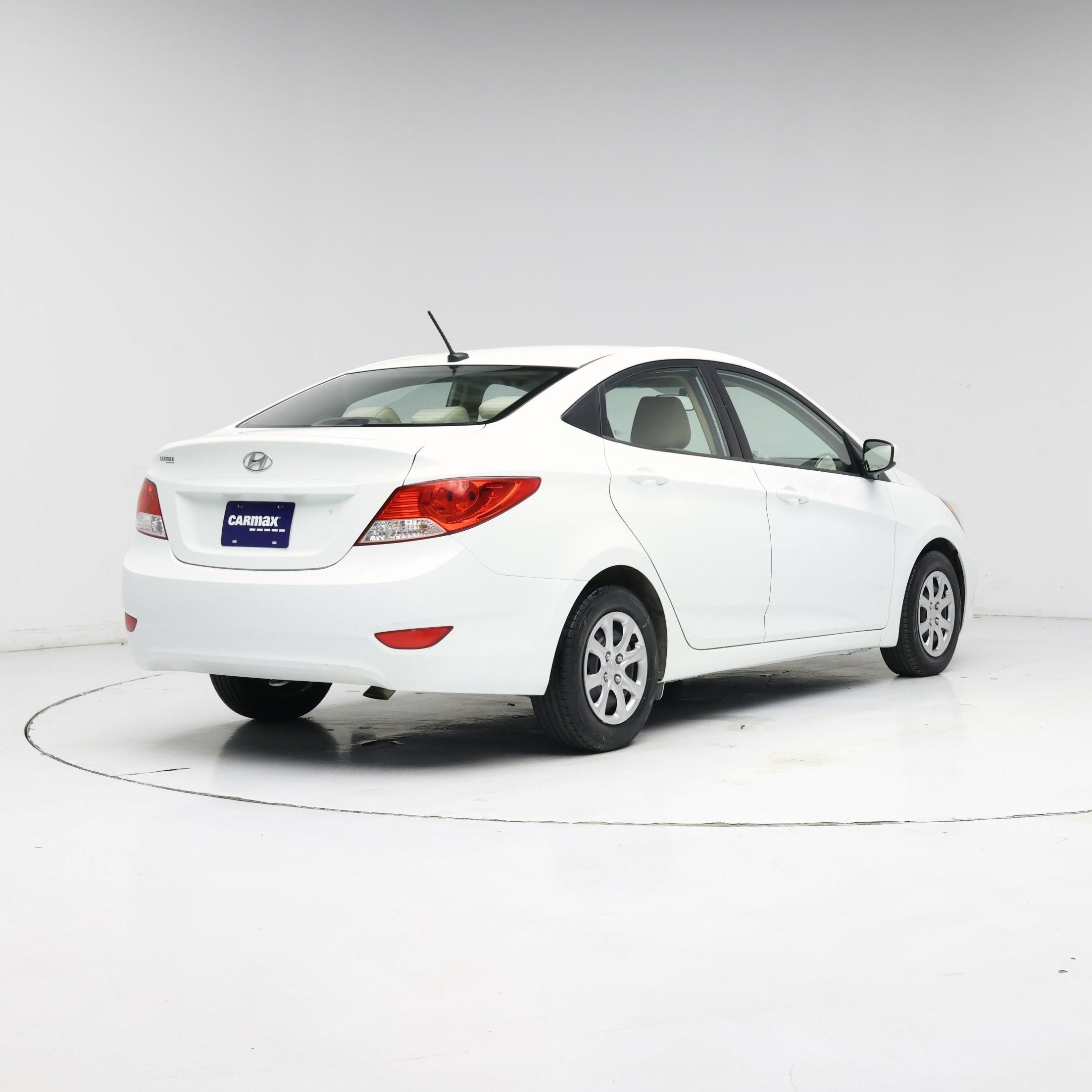 Thumbnail: 2014 Hyundai Accent - 8