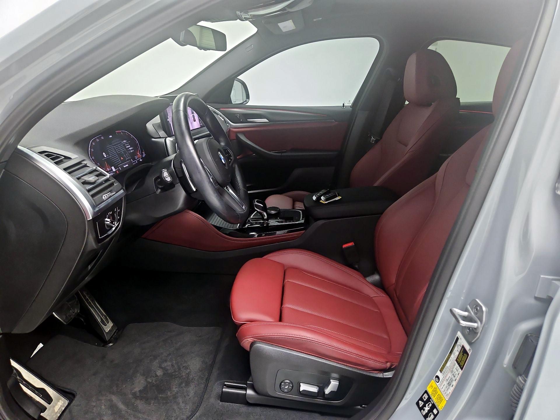 Thumbnail: 2023 BMW X4 - 9