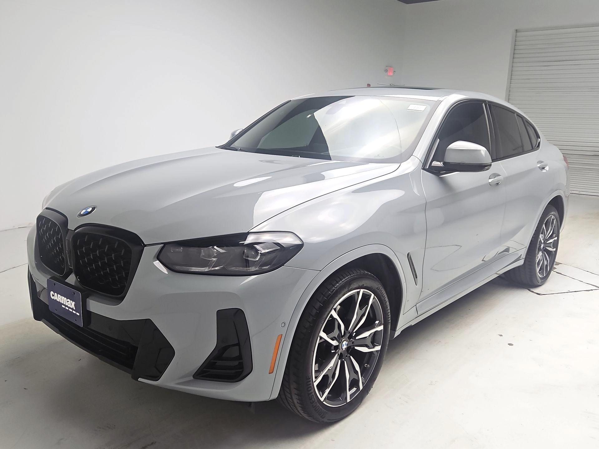 Thumbnail: 2023 BMW X4 - 3
