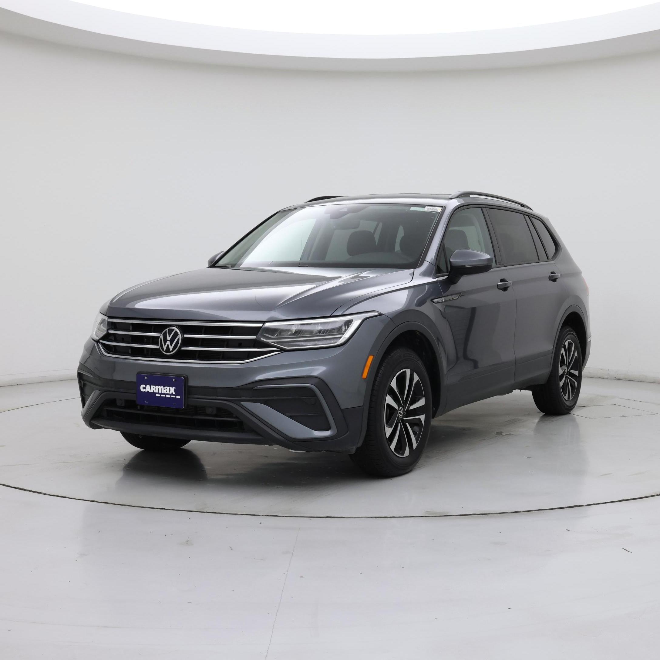 Thumbnail: 2022 Volkswagen Tiguan - 4