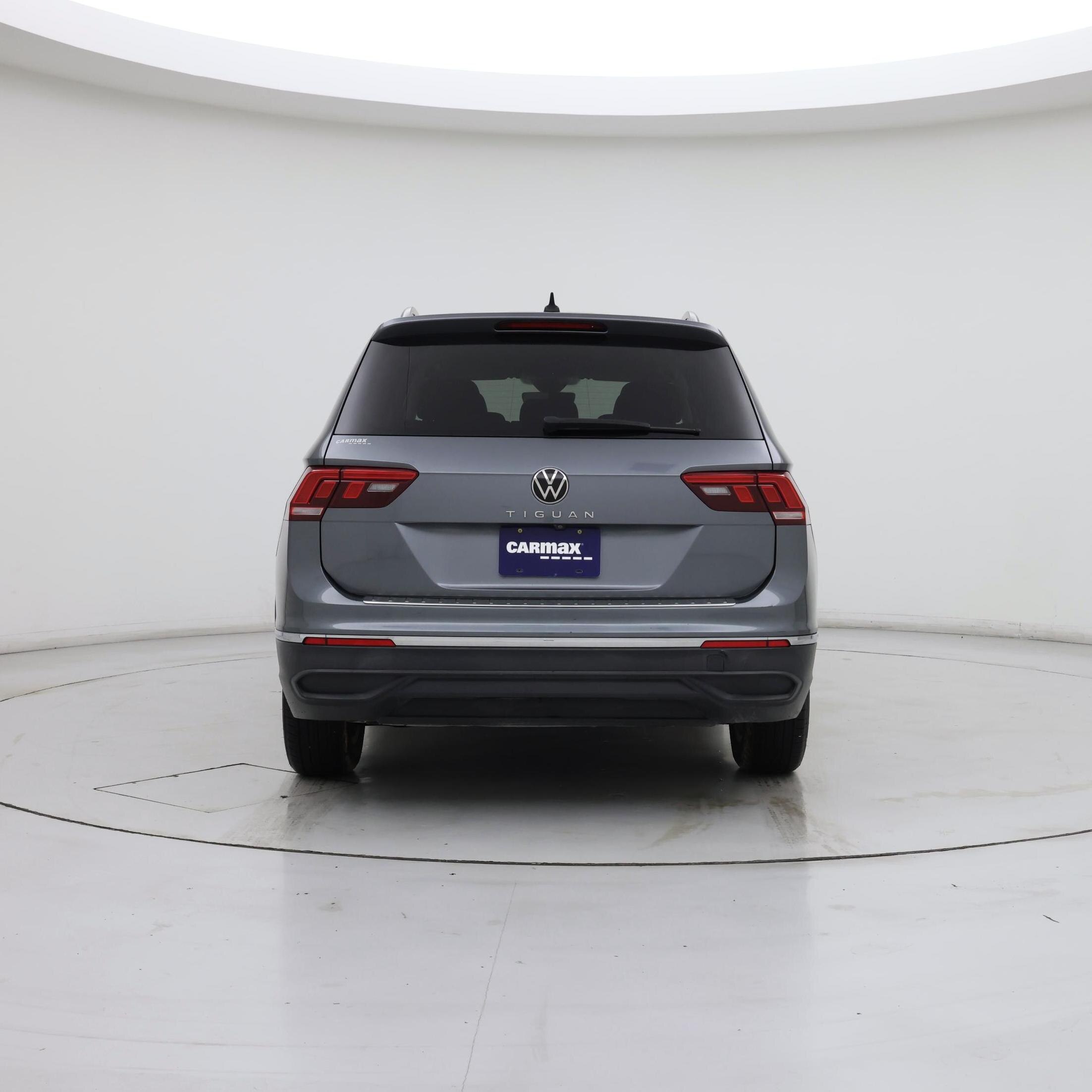 Thumbnail: 2022 Volkswagen Tiguan - 6